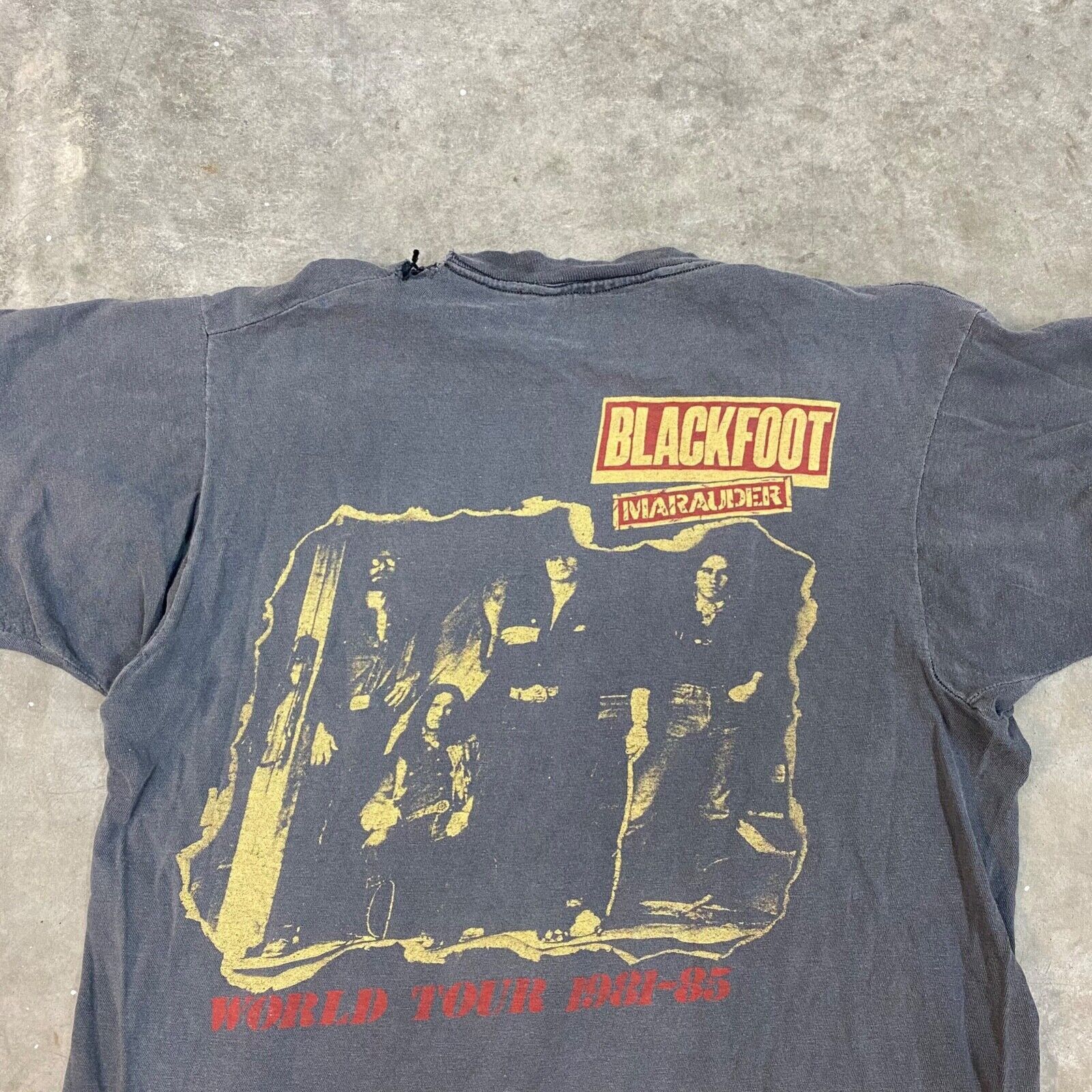 Band Tees × Vintage VTG 80s Blackfoot Marauder World Tour '81-'85 FADED T Shirt Size US S / EU 44-46 / 1 - 4 Thumbnail