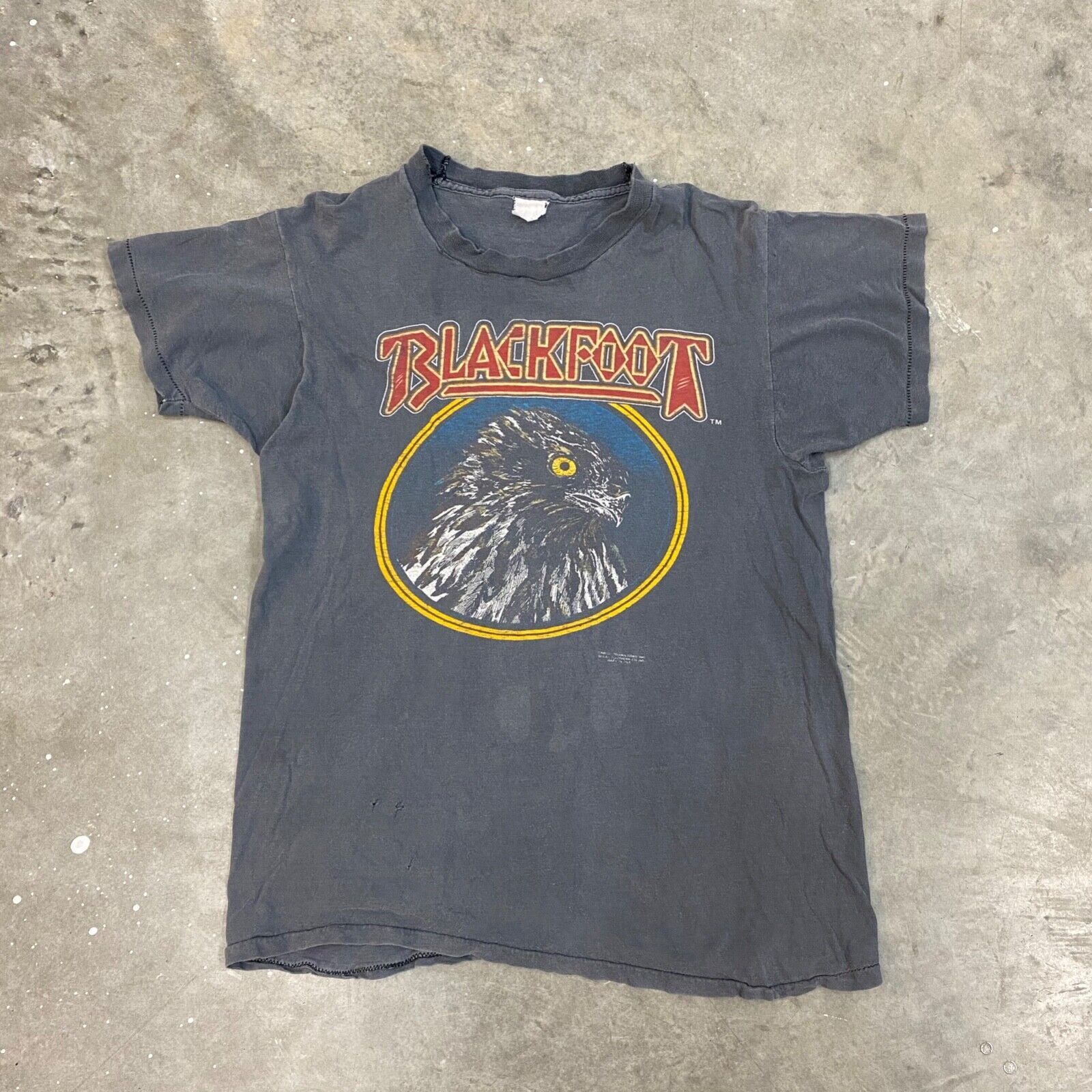 Band Tees × Vintage VTG 80s Blackfoot Marauder World Tour '81-'85 FADED T Shirt Size US S / EU 44-46 / 1 - 1 Thumbnail
