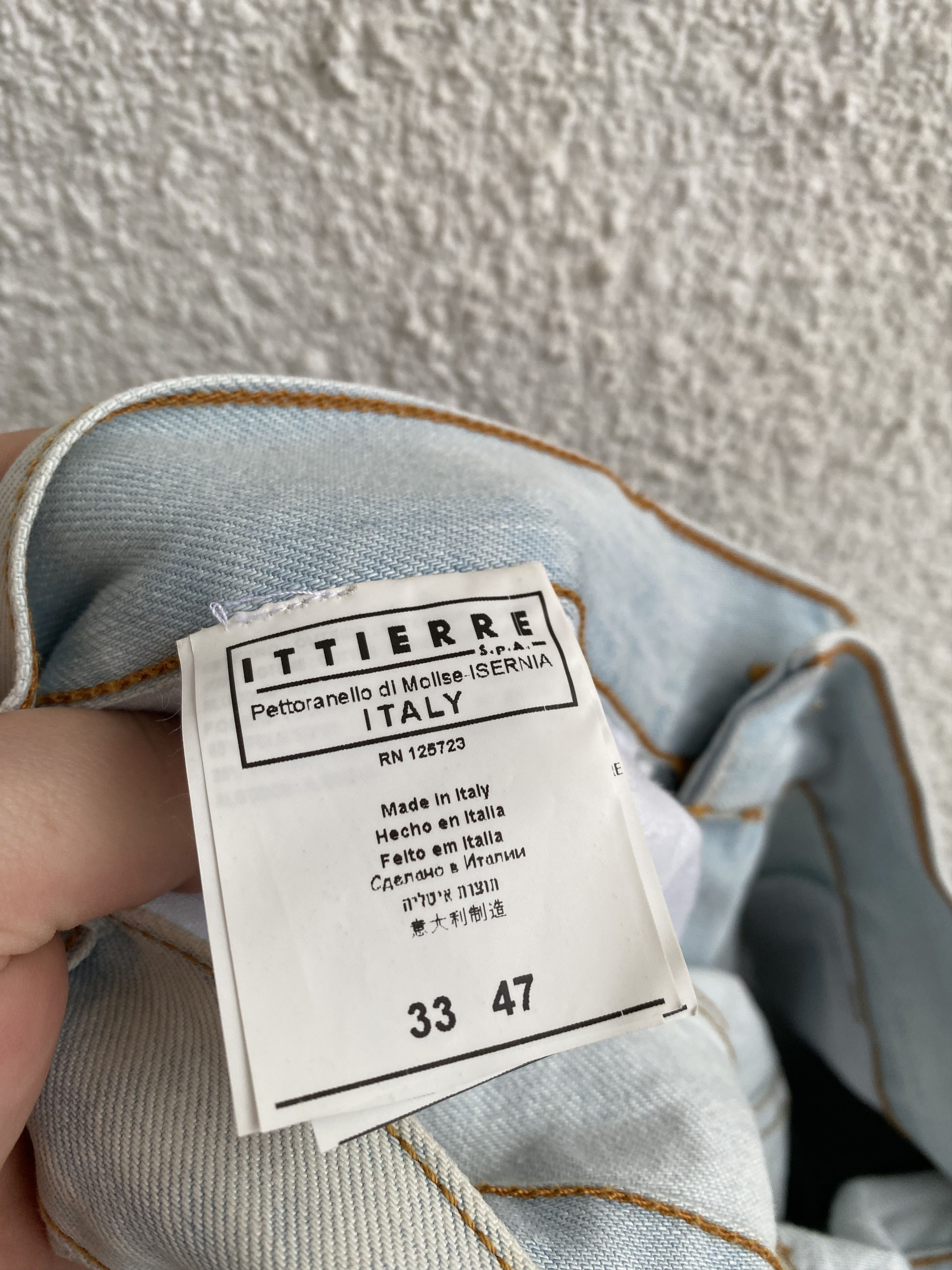 Pierre Balmain distressed light blue jeans Size US 33 - 6 Thumbnail