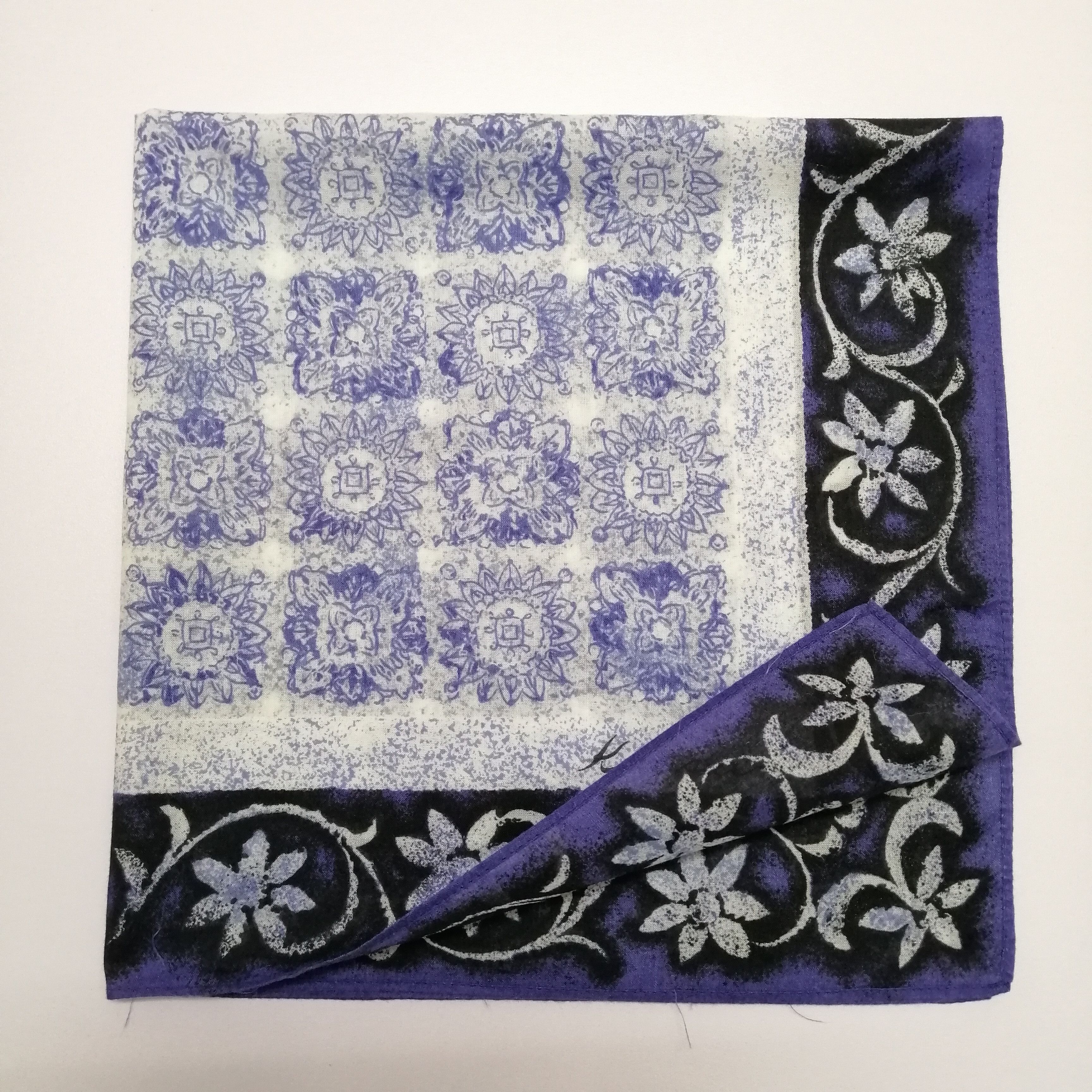 Kansai Yamamoto × Vintage Kansai Yamamoto Handkerchief/Neckerchief/Bandana-KD1120 Size ONE SIZE - 3 Thumbnail