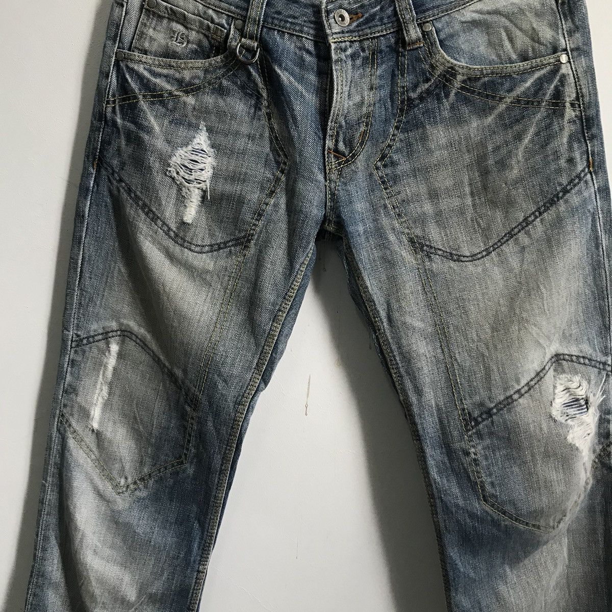 HIDEAWAYS Hideways Flare Distressed Denim Jeans Size US 31 - 3 Thumbnail