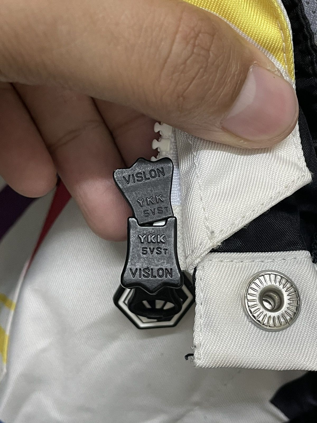 Volcom 🔥BEST OFFER🔥Vintage Volcom 90s Inspire Everyone jacket Size US M / EU 48-50 / 2 - 20 Thumbnail
