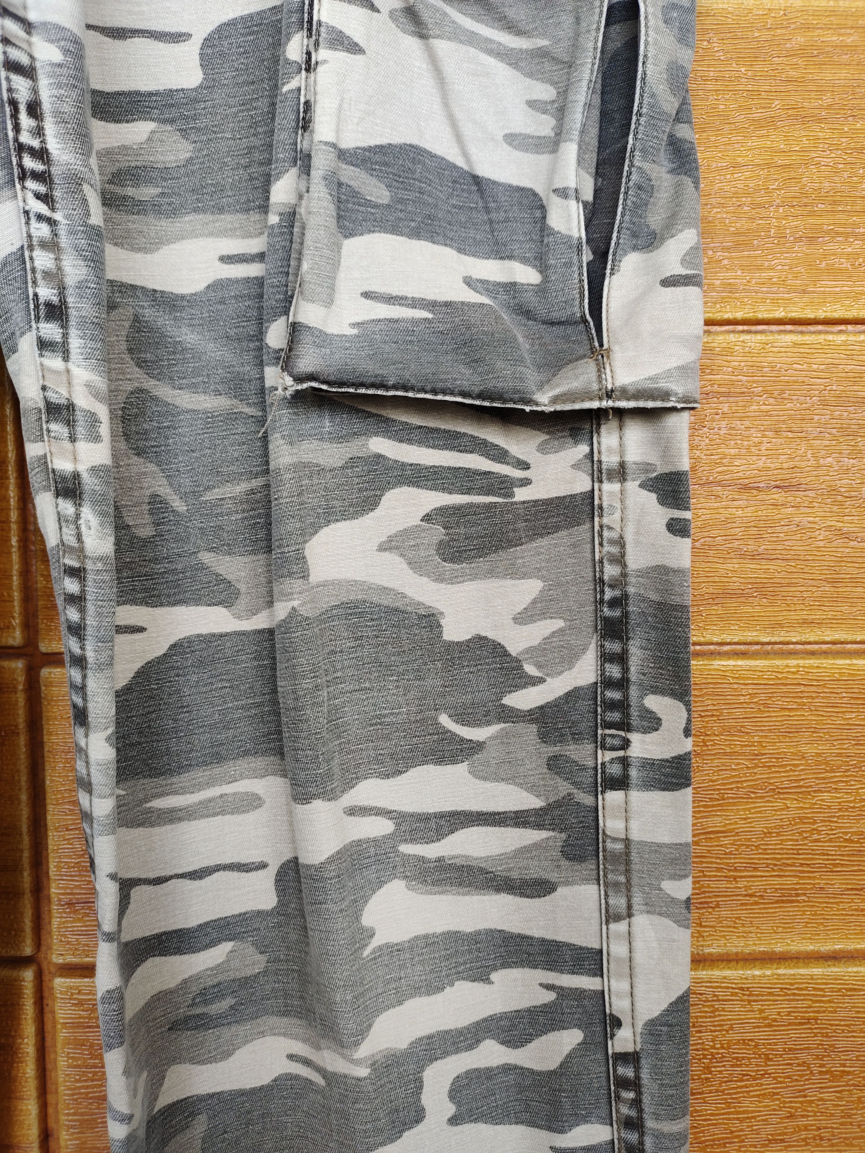 Hysteric Glamour Jungle Storm Camouflaged Pants Size US 29 - 5 Thumbnail