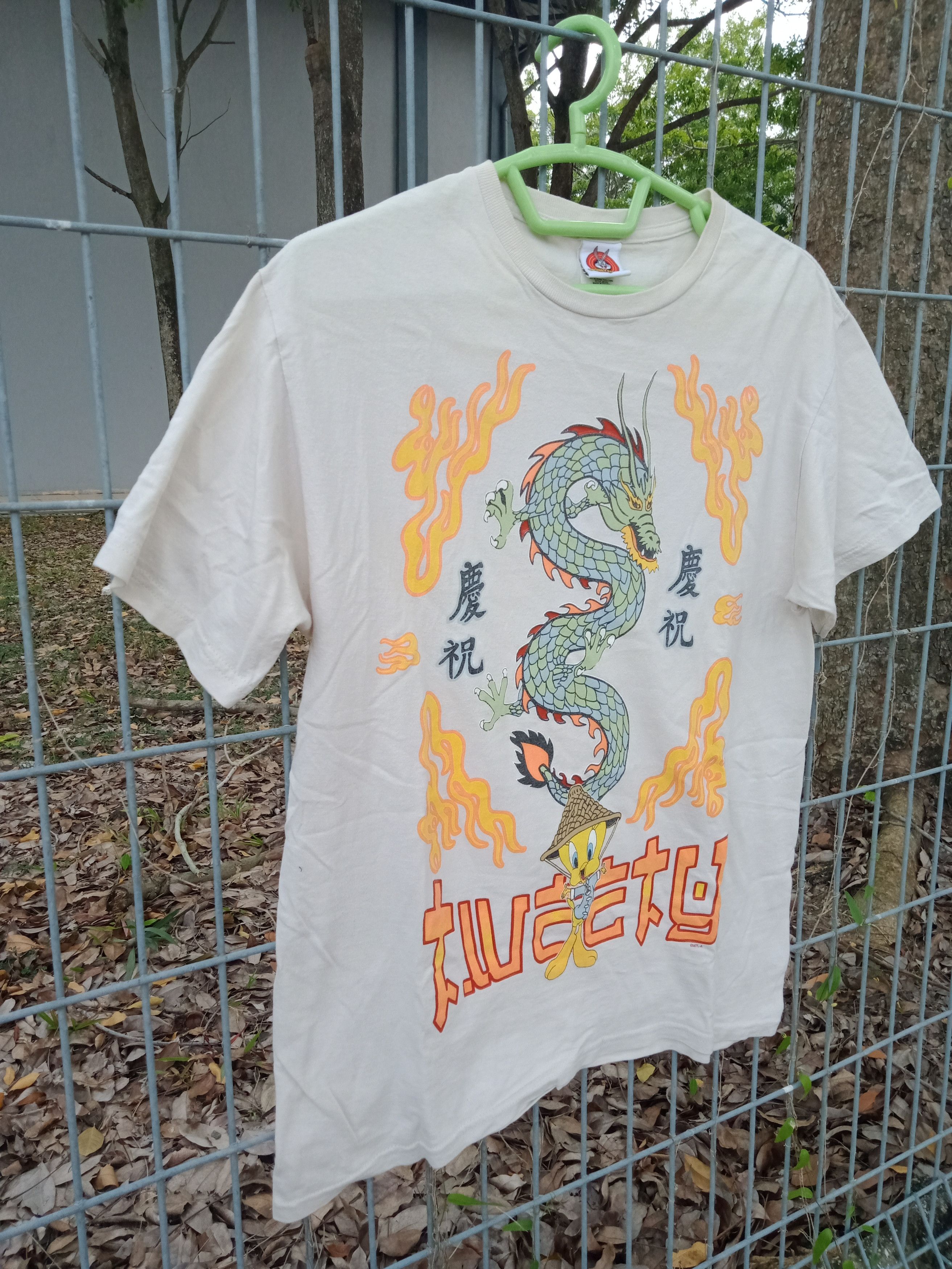 Vintage × Warner Bros Vintage Tweety Looney Tunes Size US M / EU 48-50 / 2 - 2 Thumbnail