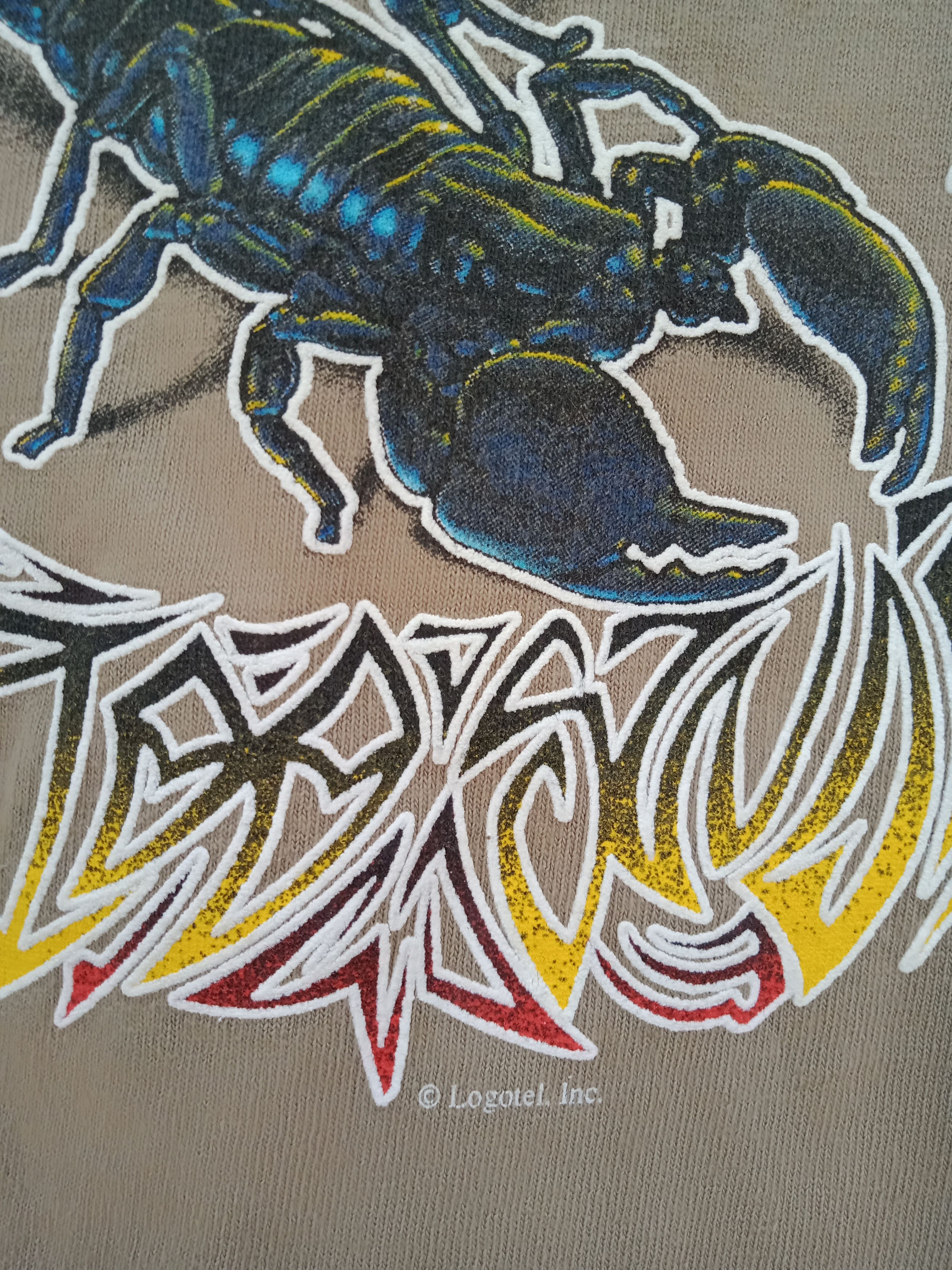 Band Tees × Delta × Vintage Vintage Y2K Scorpion Band Shirt Size US L / EU 52-54 / 3 - 6 Thumbnail