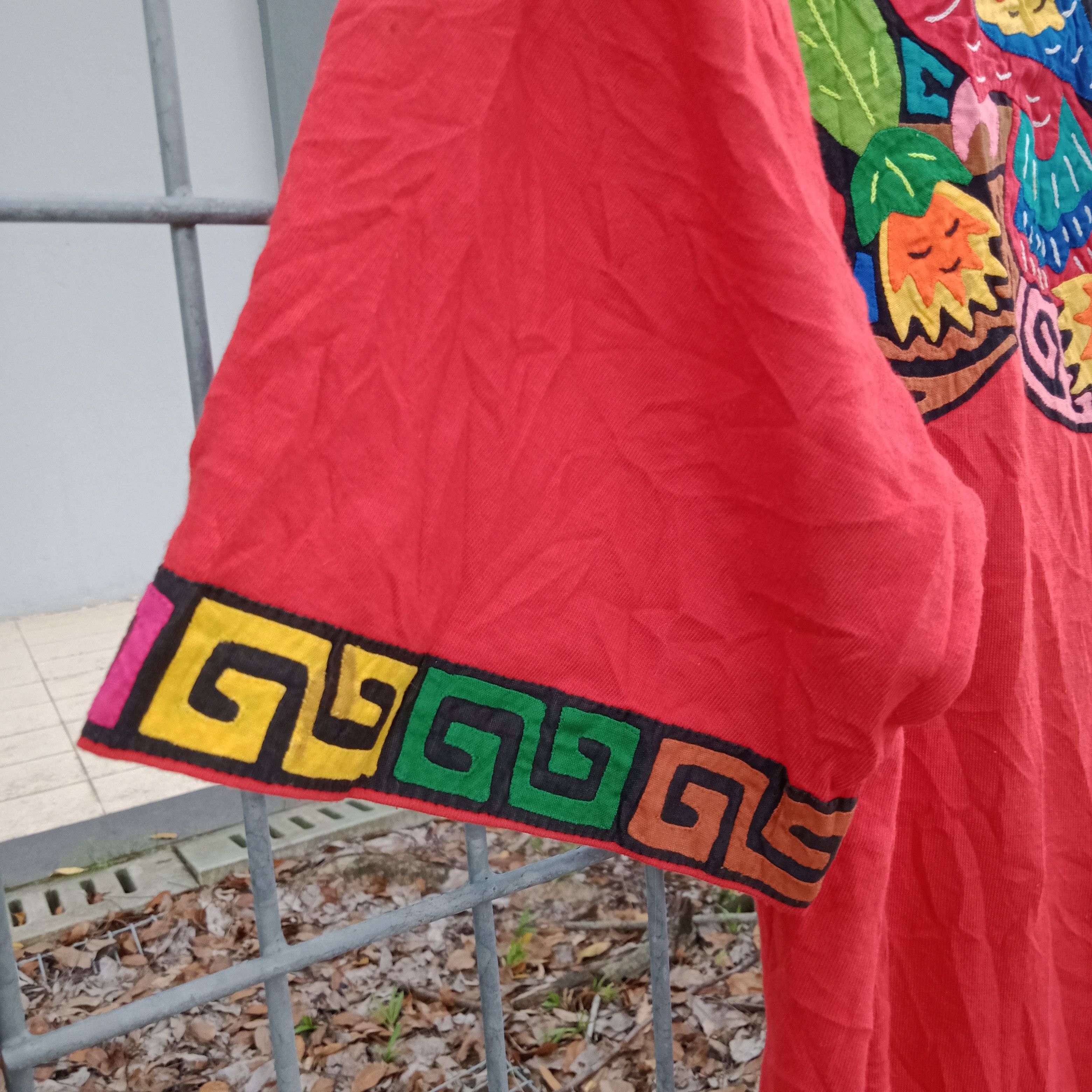 Vintage Vintage Galapago 90's T-shirt Size US L / EU 52-54 / 3 - 3 Thumbnail