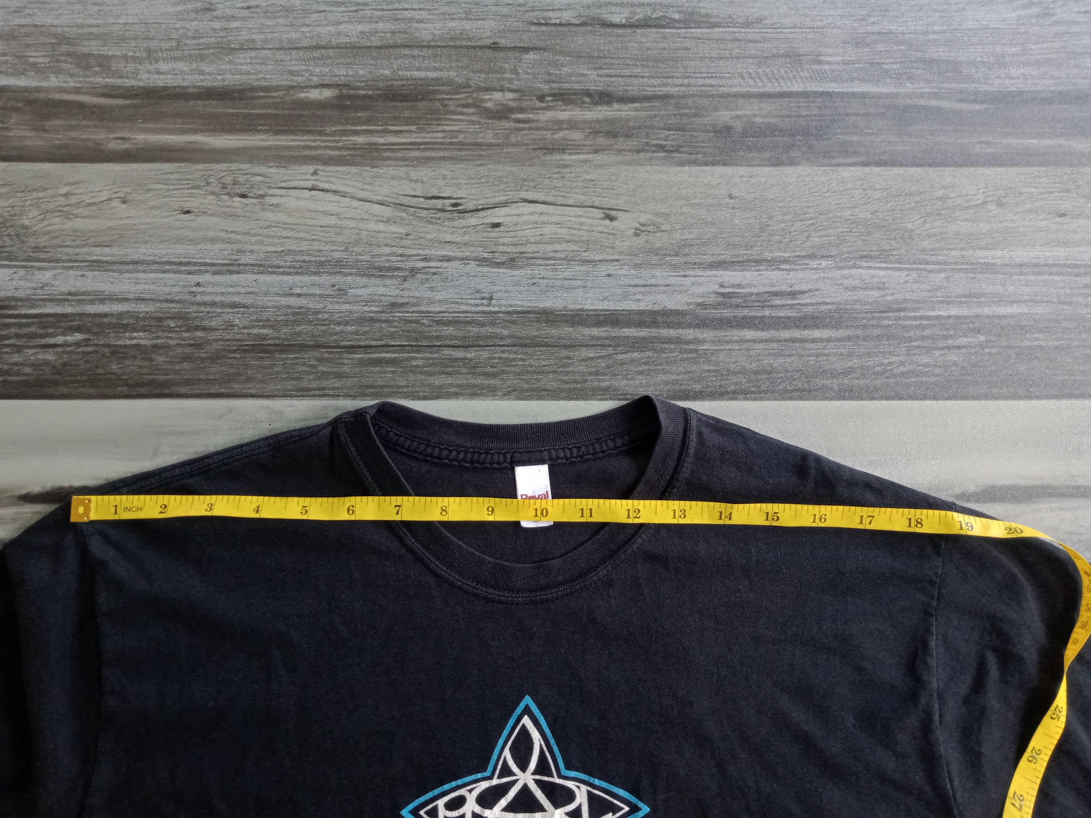 Band Tees × Vintage Vintage Pearl Jam Surf Board 2006 Tour UK Size US L / EU 52-54 / 3 - 20 Thumbnail