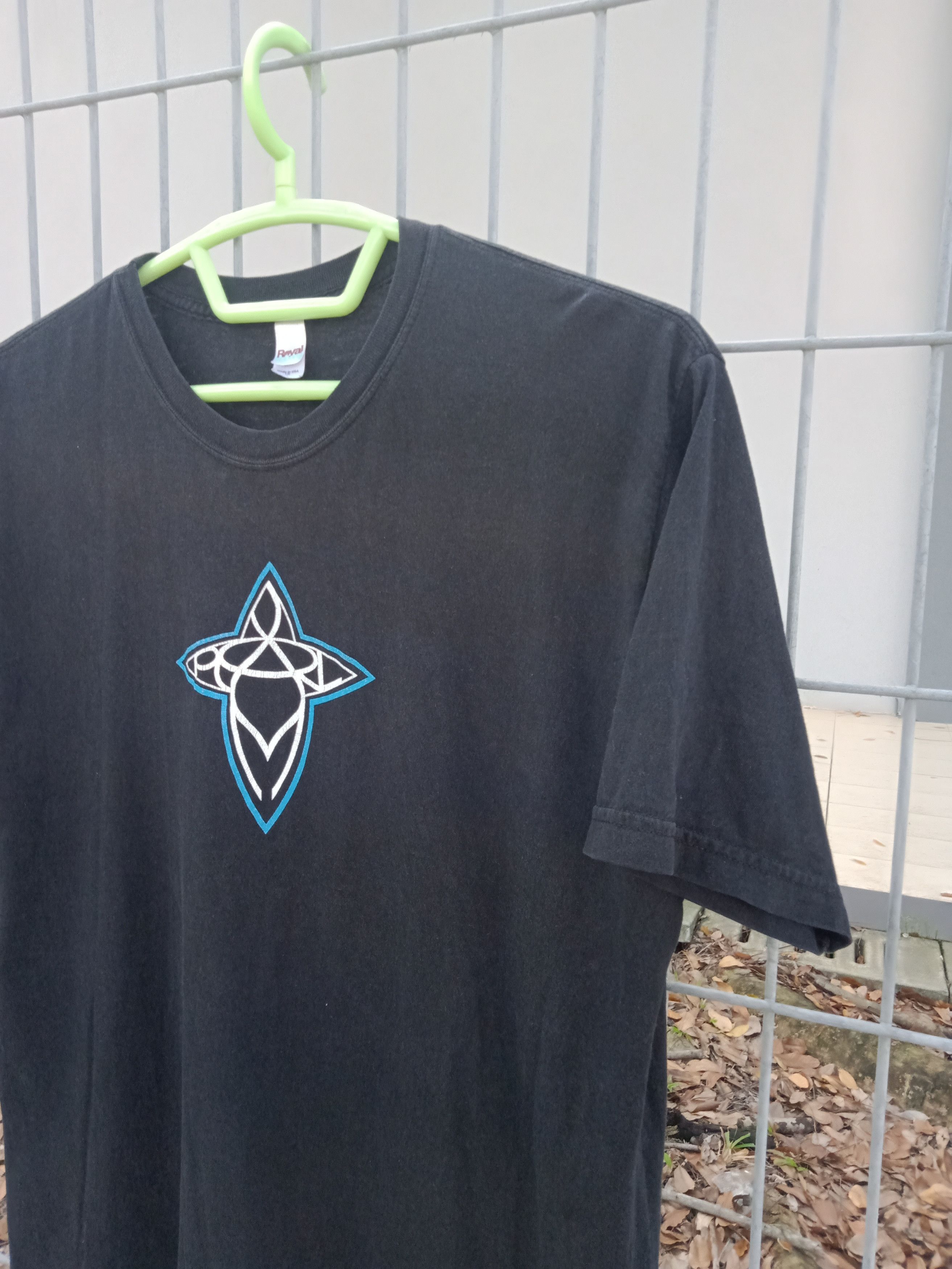 Band Tees × Vintage Vintage Pearl Jam Surf Board 2006 Tour UK Size US L / EU 52-54 / 3 - 5 Thumbnail
