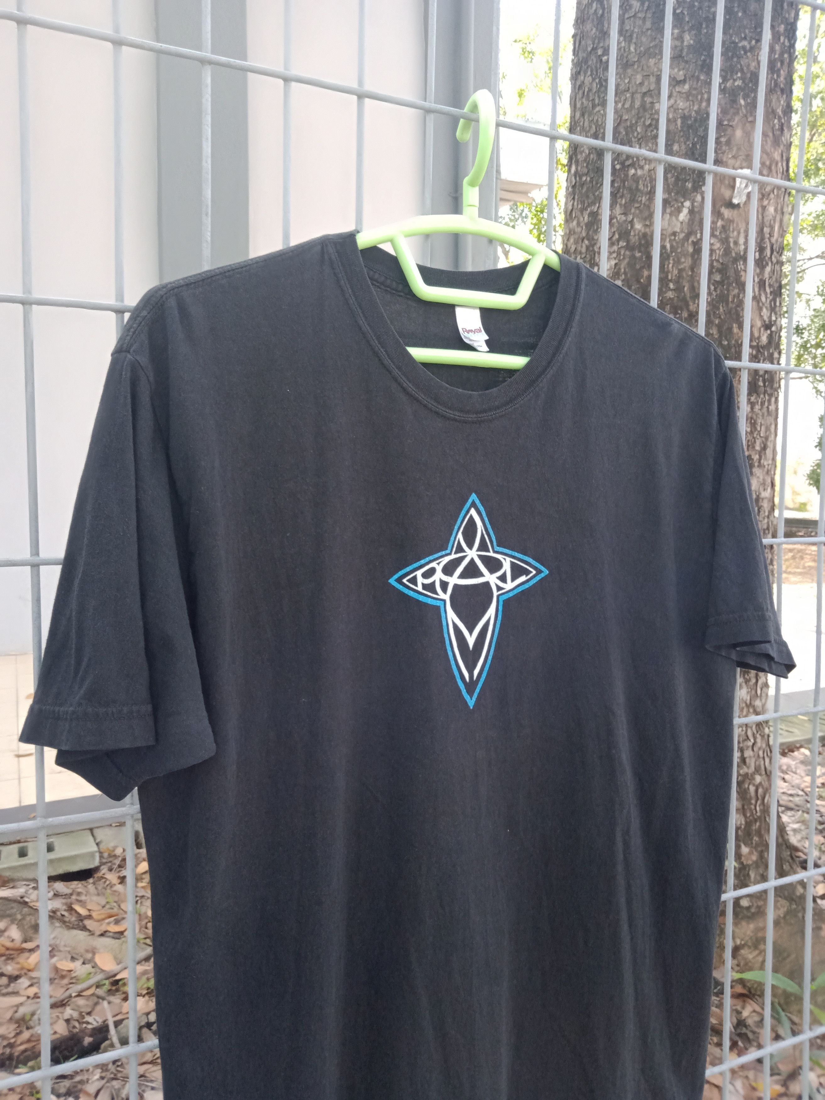 Band Tees × Vintage Vintage Pearl Jam Surf Board 2006 Tour UK Size US L / EU 52-54 / 3 - 2 Thumbnail