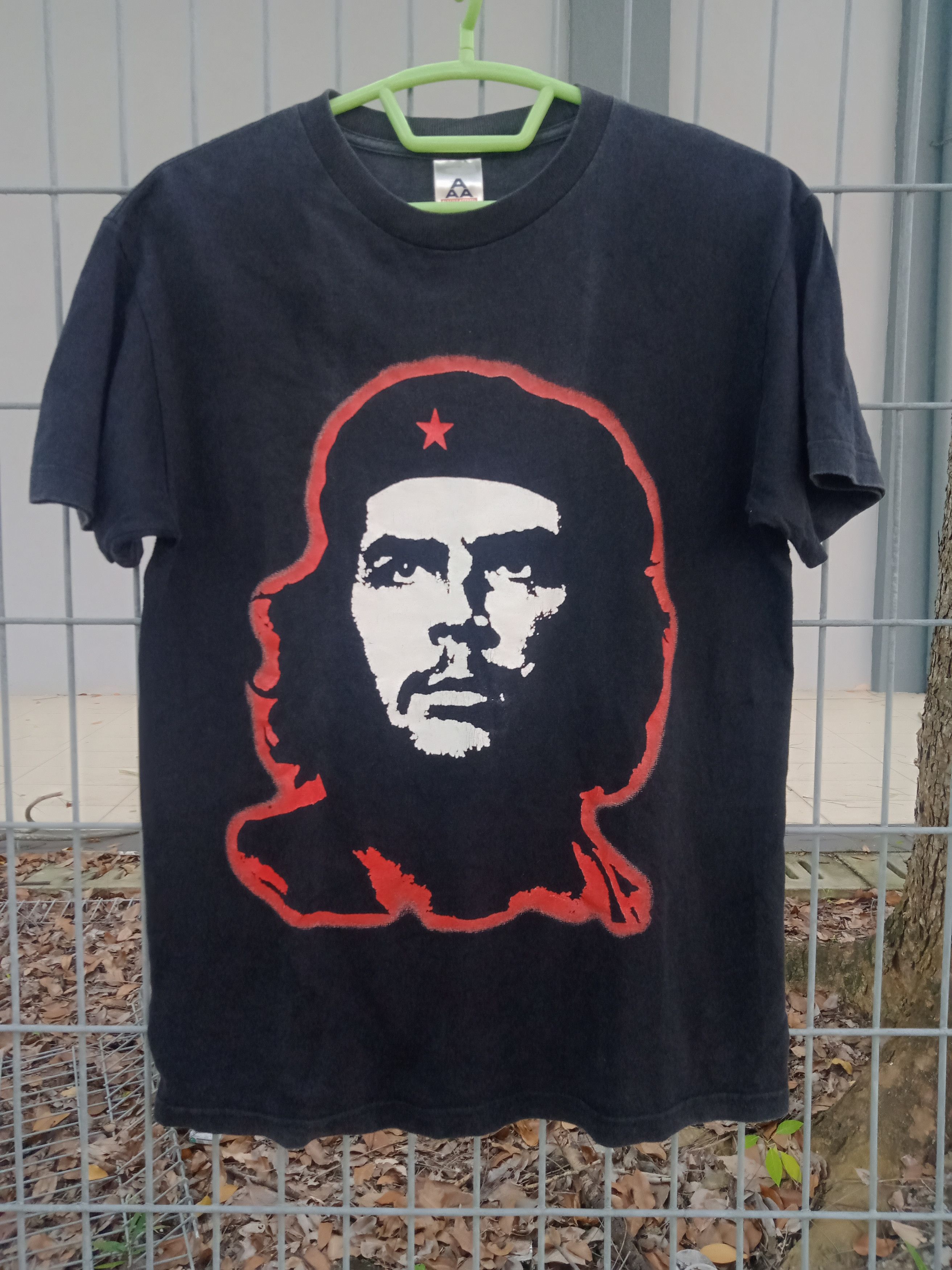 Vintage Vintage Che Guavera Size US M / EU 48-50 / 2 - 1 Thumbnail