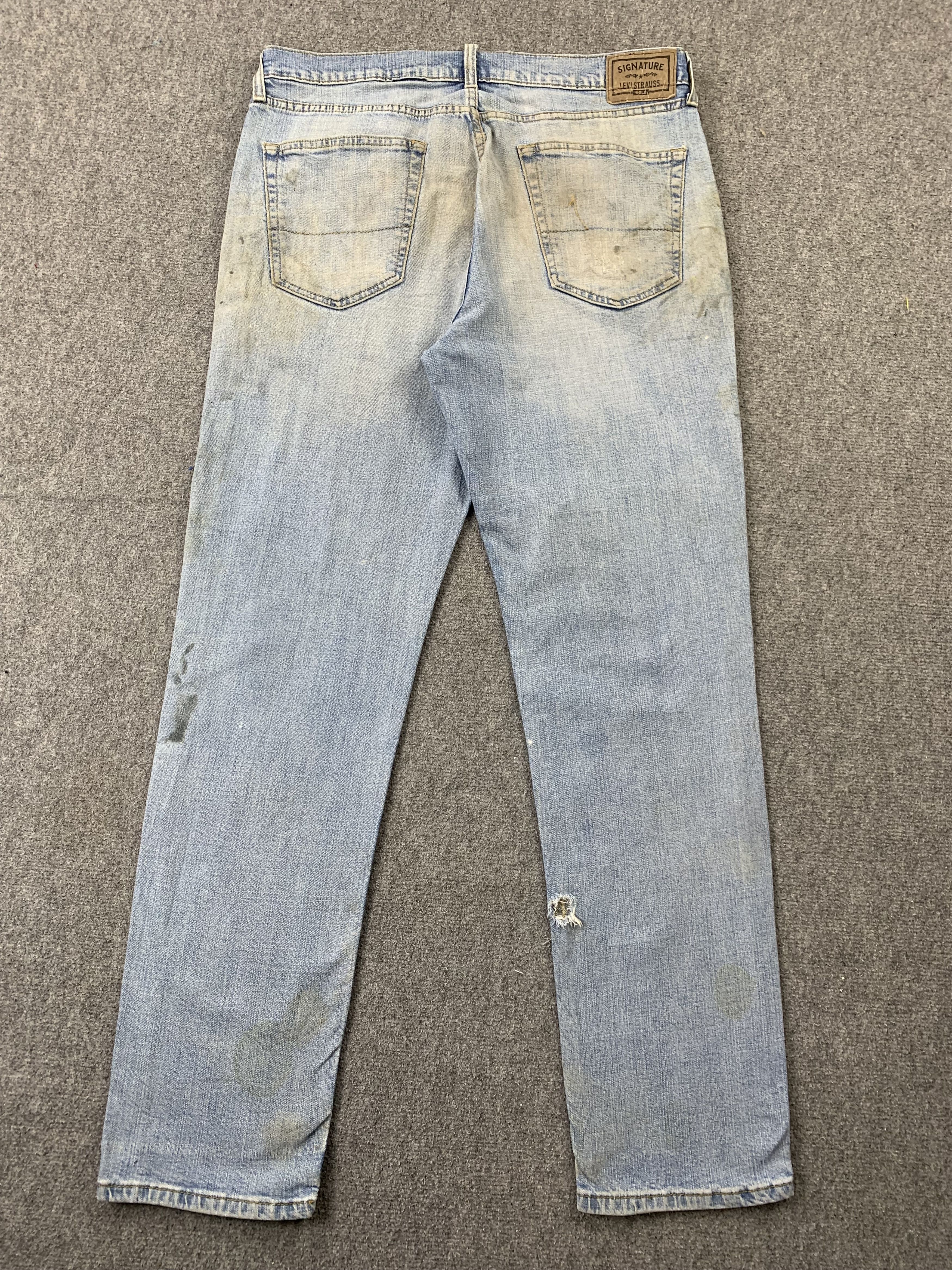 Levi's Vintage Levis Signature Faded Blue Jeans DP2181 Size US 35 - 3 Thumbnail