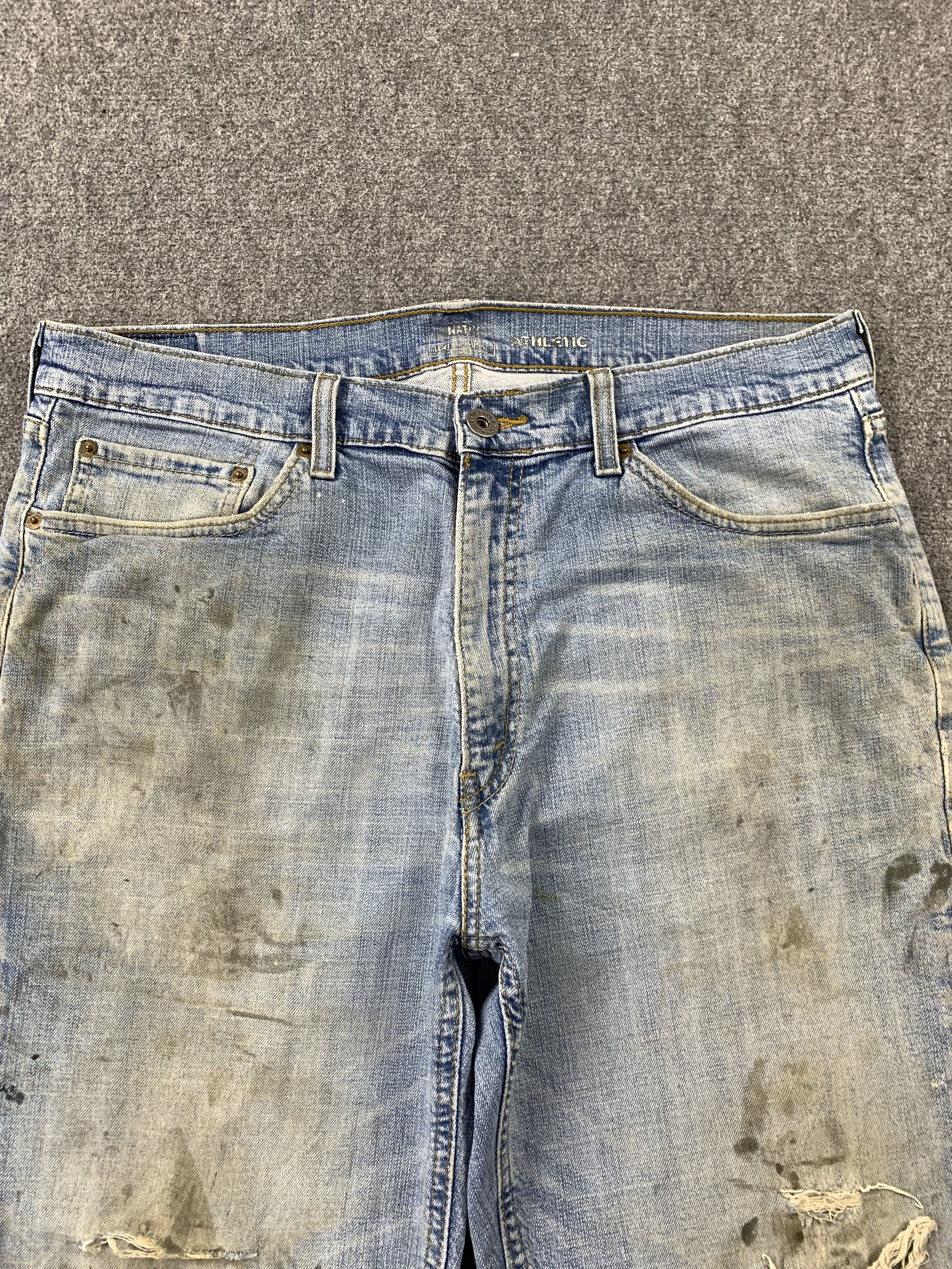 Levi's Vintage Levis Signature Faded Blue Jeans DP2181 Size US 35 - 2 Thumbnail