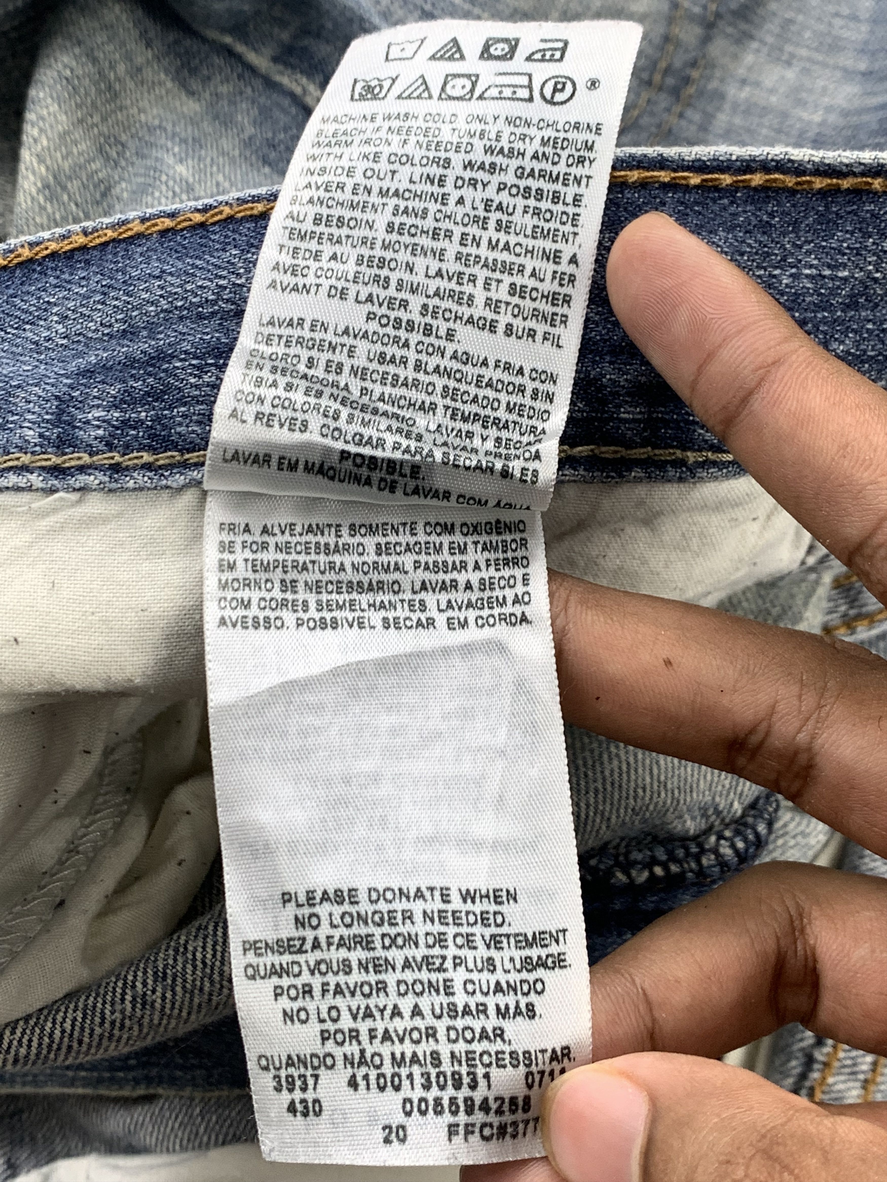 Levi's Vintage Levis 559 Faded Blue Jeans DP2183 Size US 39 - 8 Thumbnail