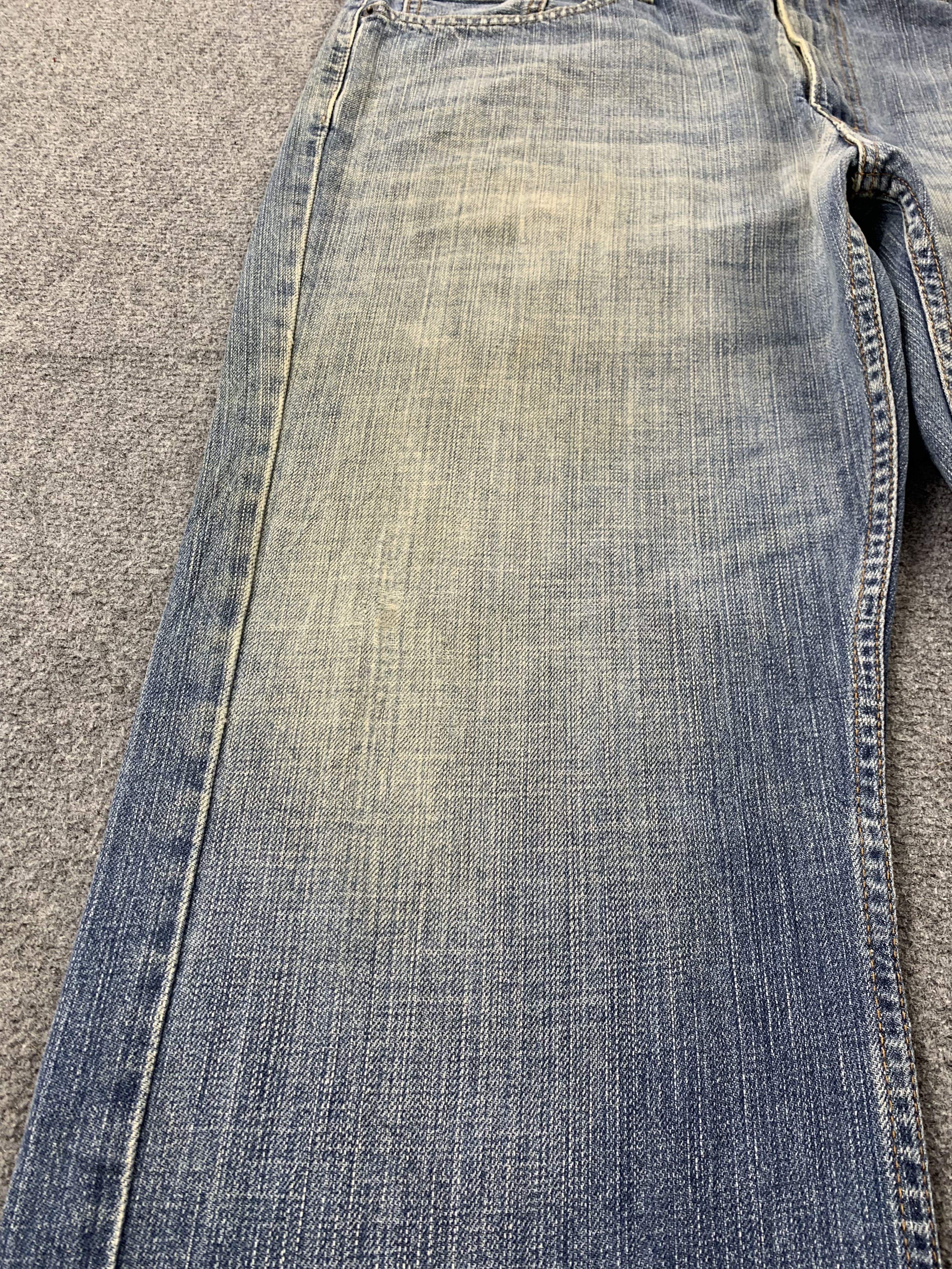Levi's Vintage Levis 559 Faded Blue Jeans DP2183 Size US 39 - 13 Thumbnail