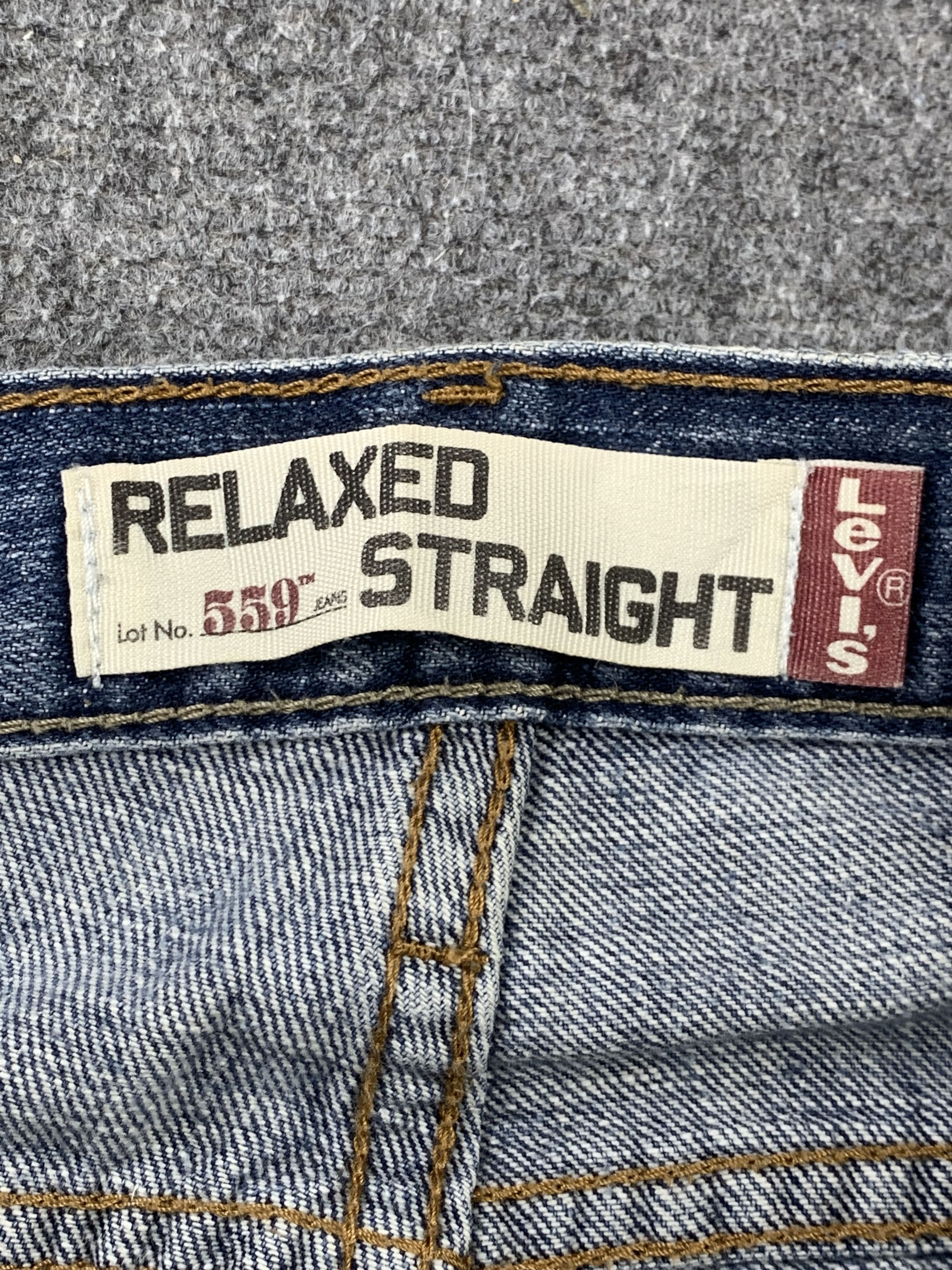 Levi's Vintage Levis 559 Faded Blue Jeans DP2183 Size US 39 - 10 Thumbnail