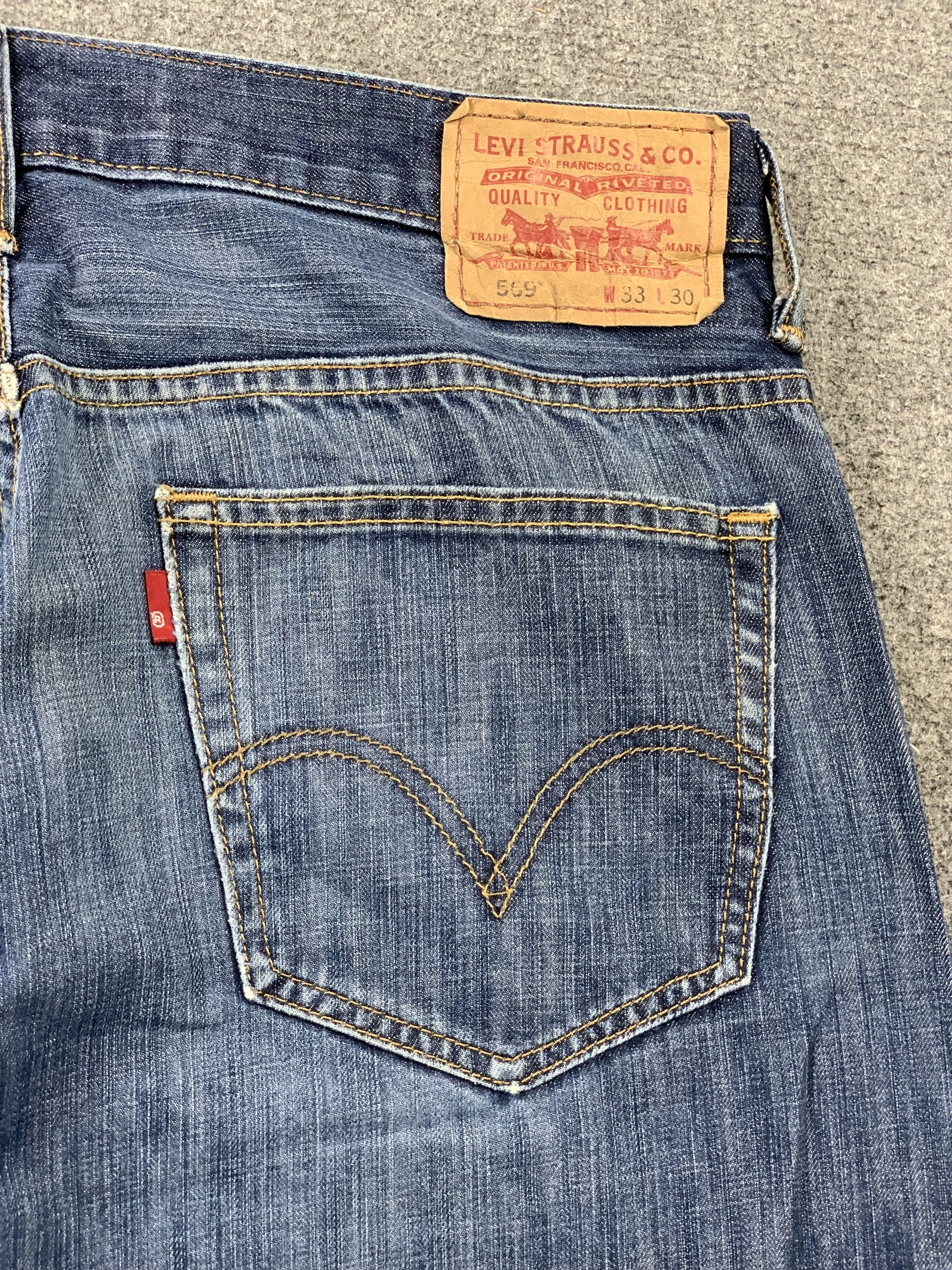 Levi's Vintage Levis 569 Faded Blue Jeans DP2184 Size US 33 - 14 Thumbnail