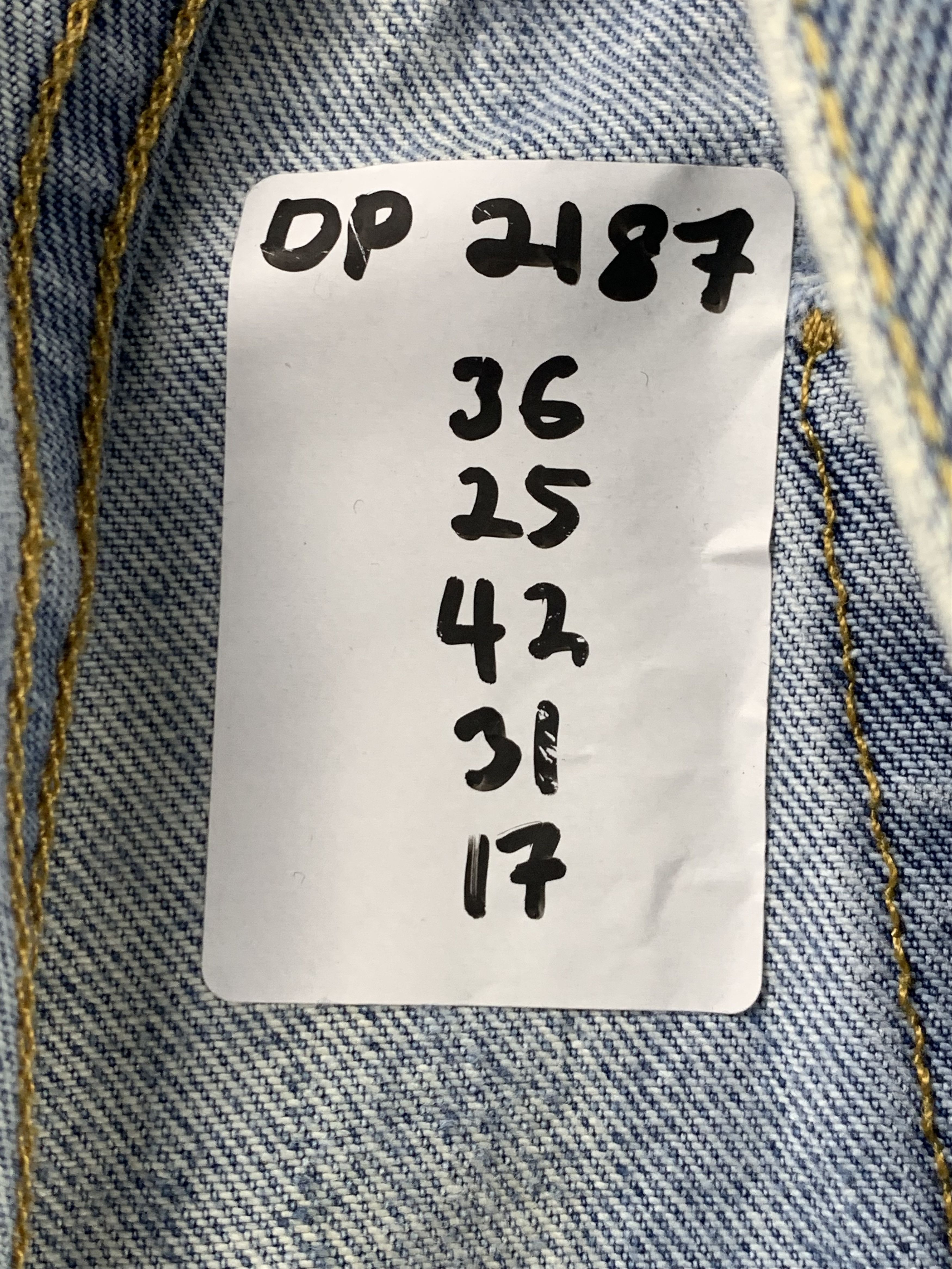 Levi's Vintage Levis 501 Faded Blue Jeans DP2187 Size US 36 / EU 52 - 16 Thumbnail