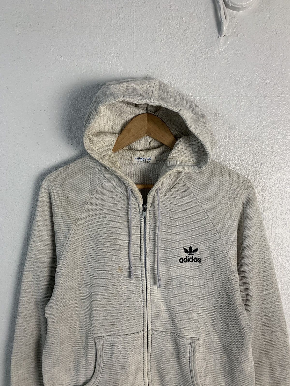 Adidas Vintage Adidas 3 Stripe Small Logo Zipper Hoodie Size US M / EU 48-50 / 2 - 4 Thumbnail