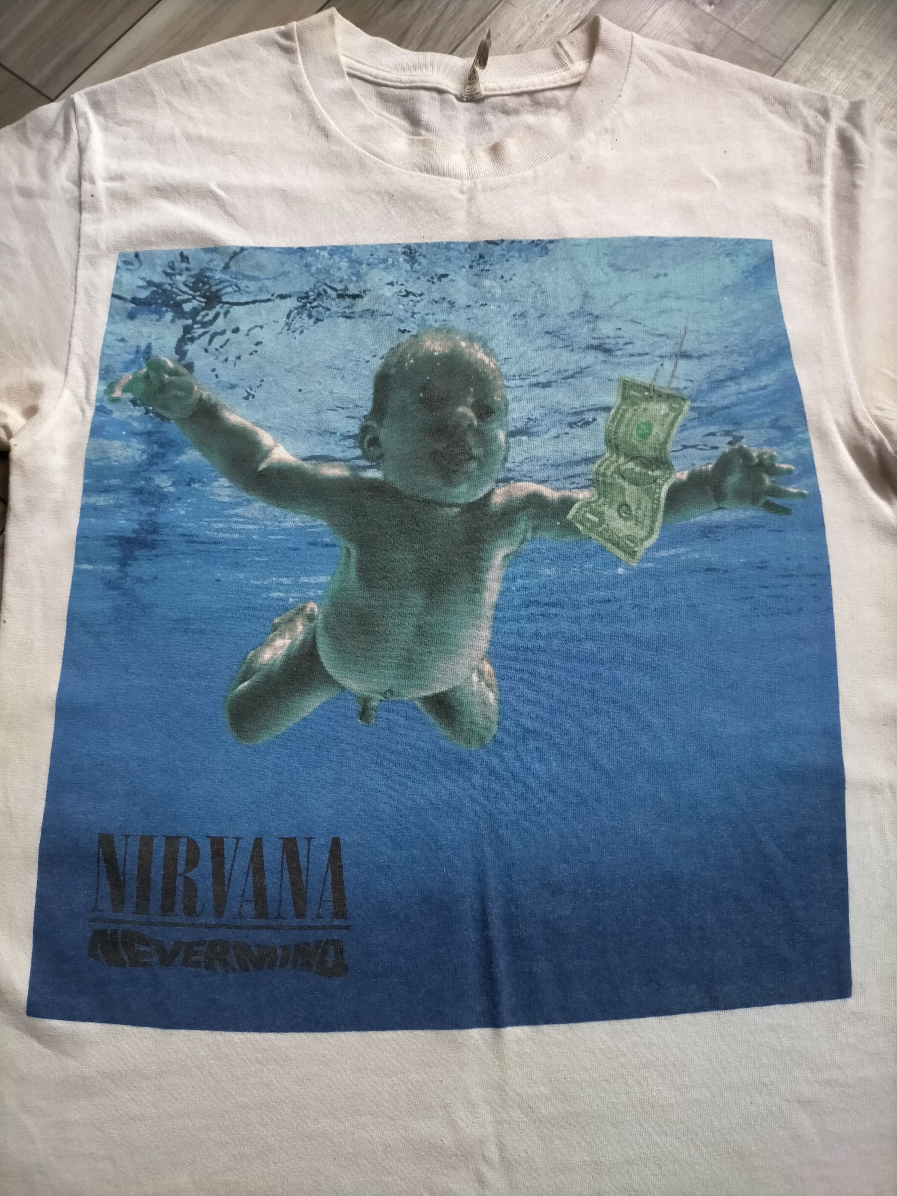 Band Tees Nirvana Nevermind tour 2002 tee Size US S / EU 44-46 / 1 - 4 Thumbnail