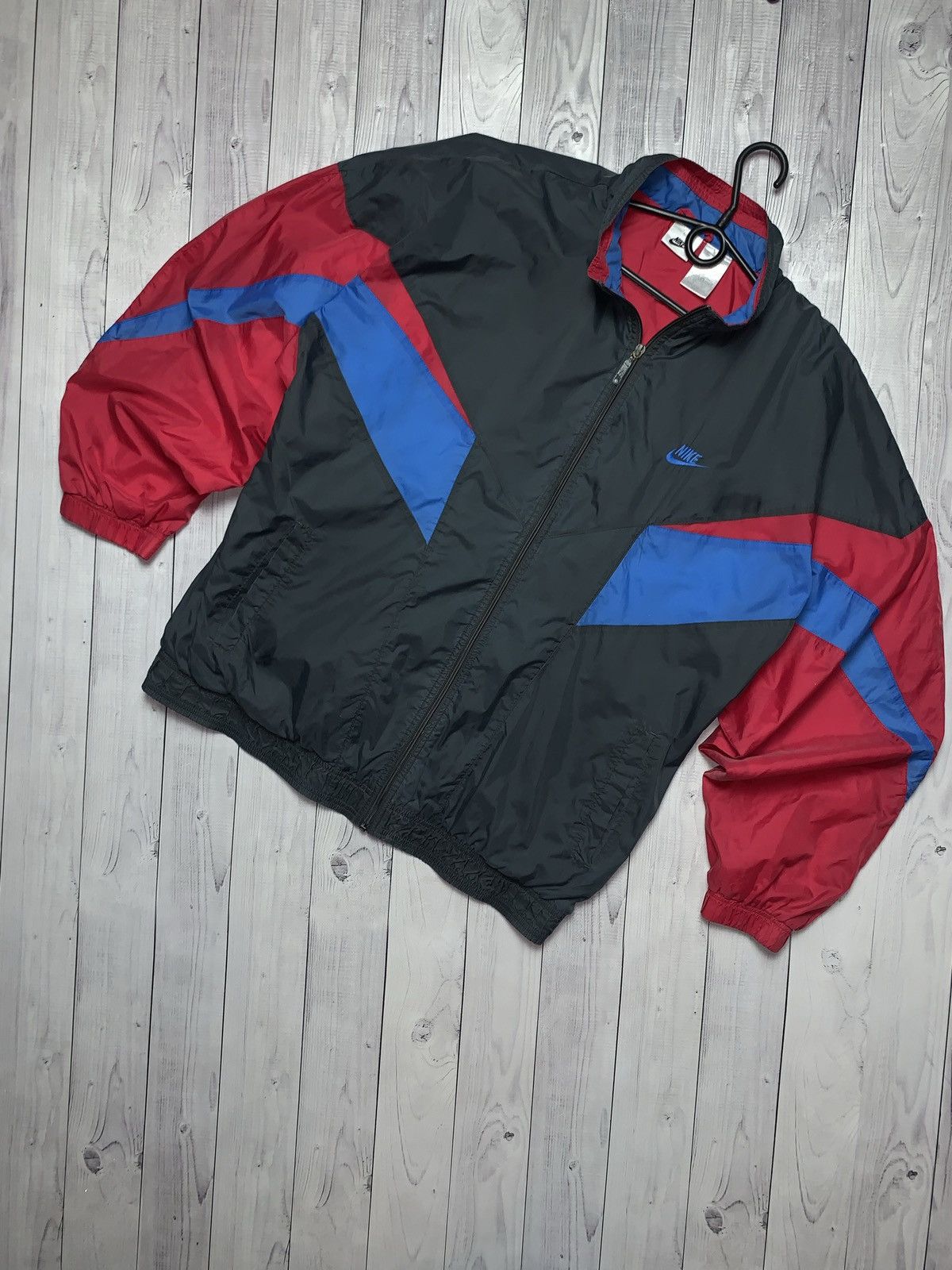Vintage Nike track jacket size XL big logo swoosh