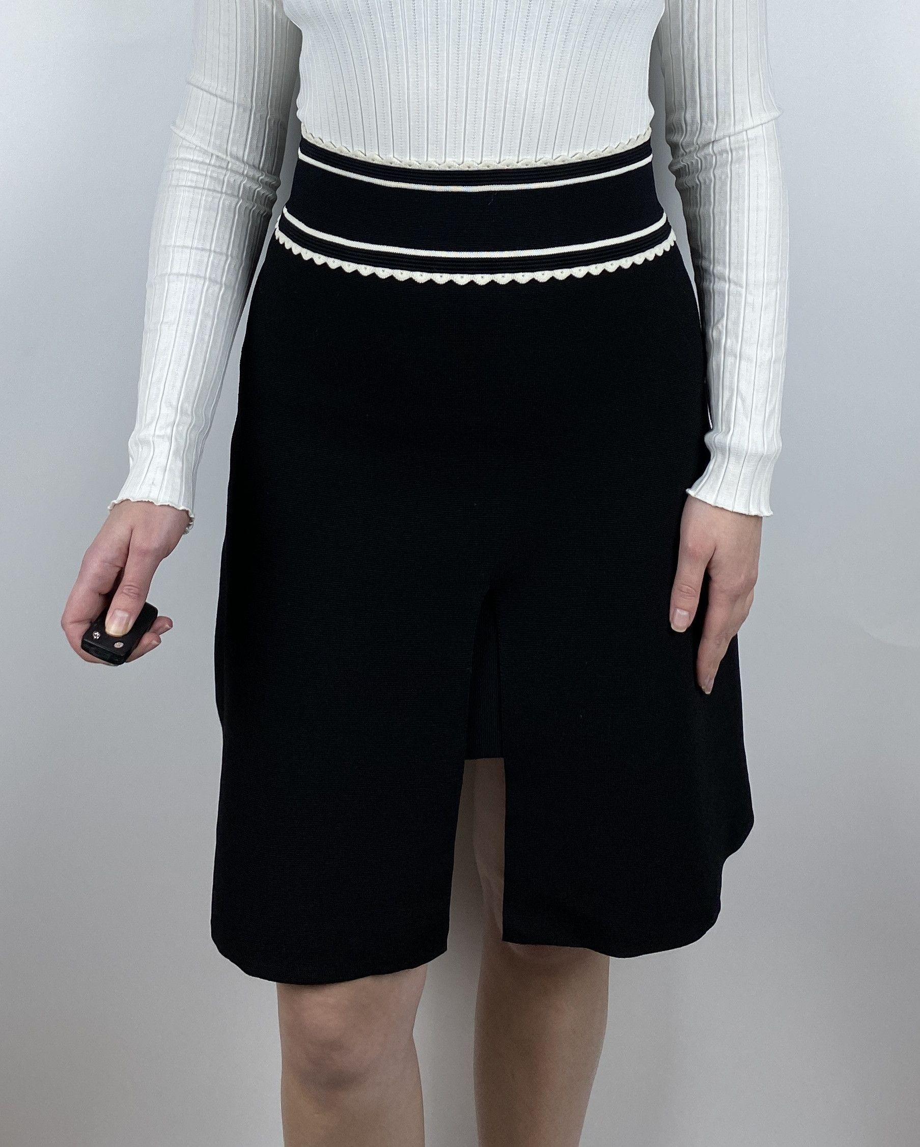 Sandro Sandro Paris Knit A-line Skirt Size XS Size 25" / US 0 / IT 36 - 1 Thumbnail