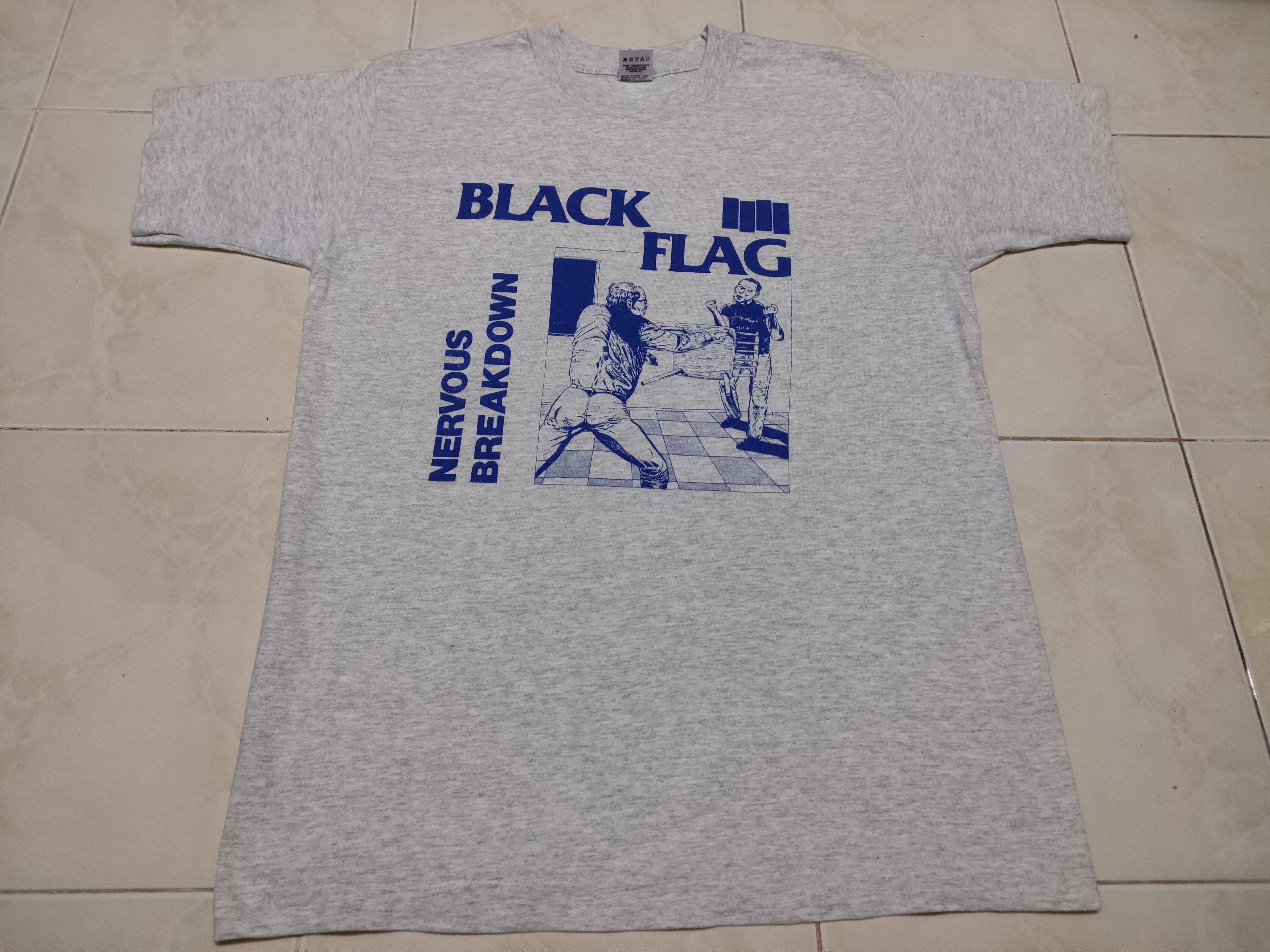 Band Tees 90s Vintage Black Flag Nervous Breakdown Music Punk Tee Size US M / EU 48-50 / 2 - 7 Thumbnail