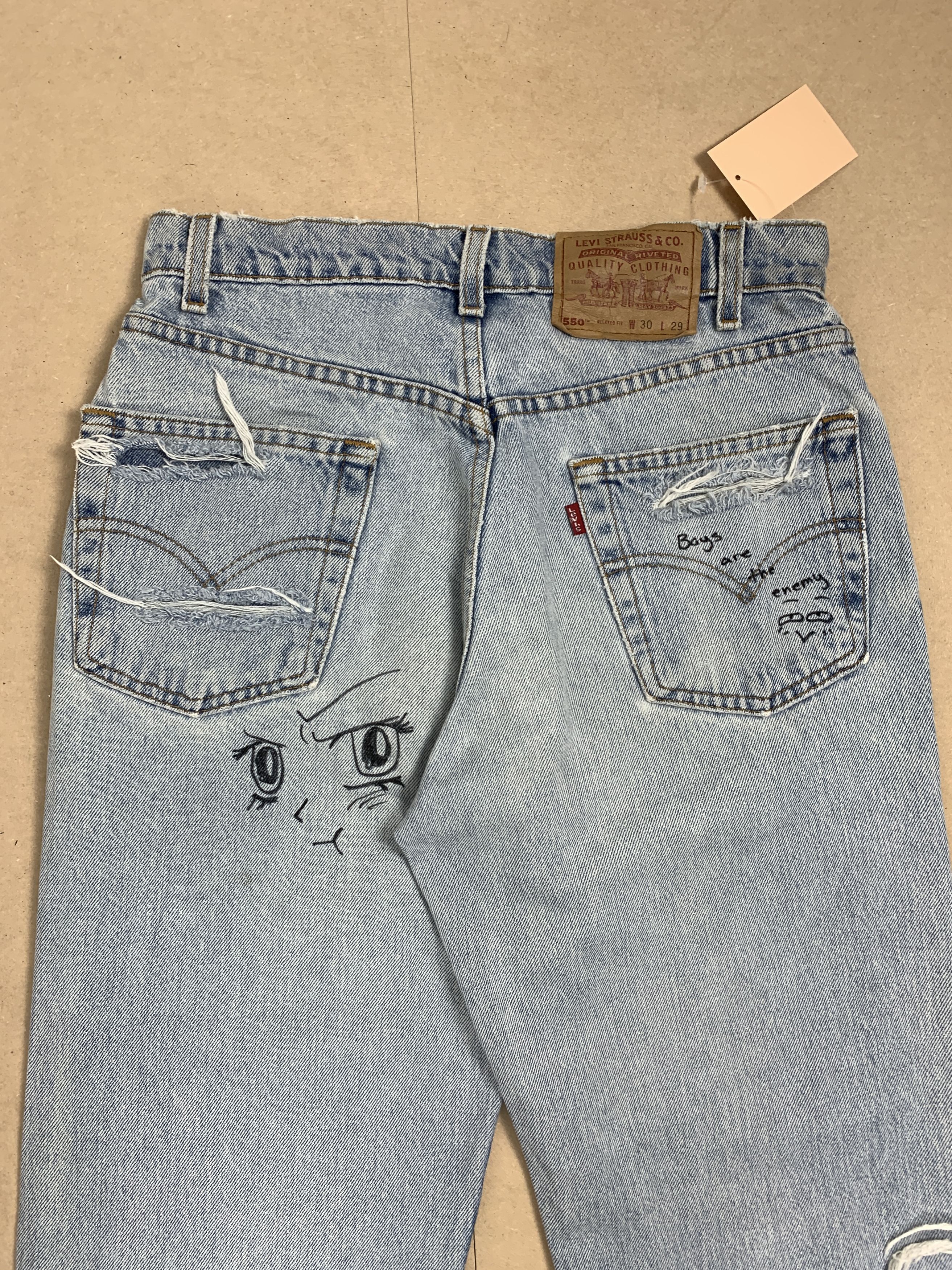 Levi's Vintage LEVI'S 550 Relaxed Fit Custom Doodle P0092Distressed Size US 28 / EU 44 - 16 Thumbnail