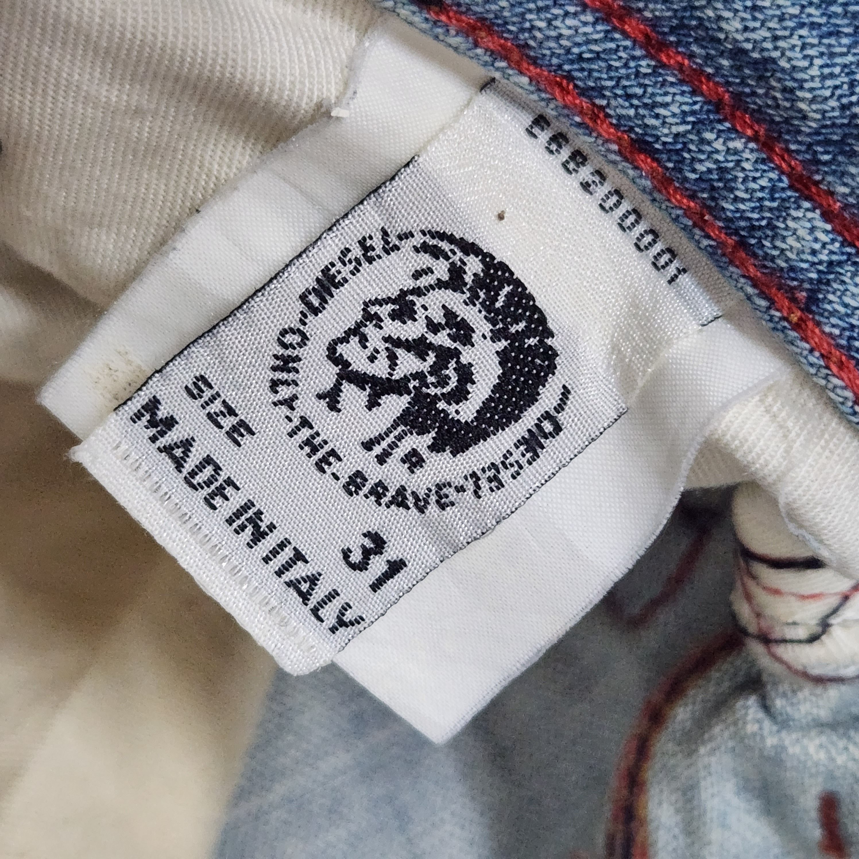 Diesel × Vintage Mudwash Diesel Vintage Two Buttons Jeans Italy Size US 31 - 4 Thumbnail