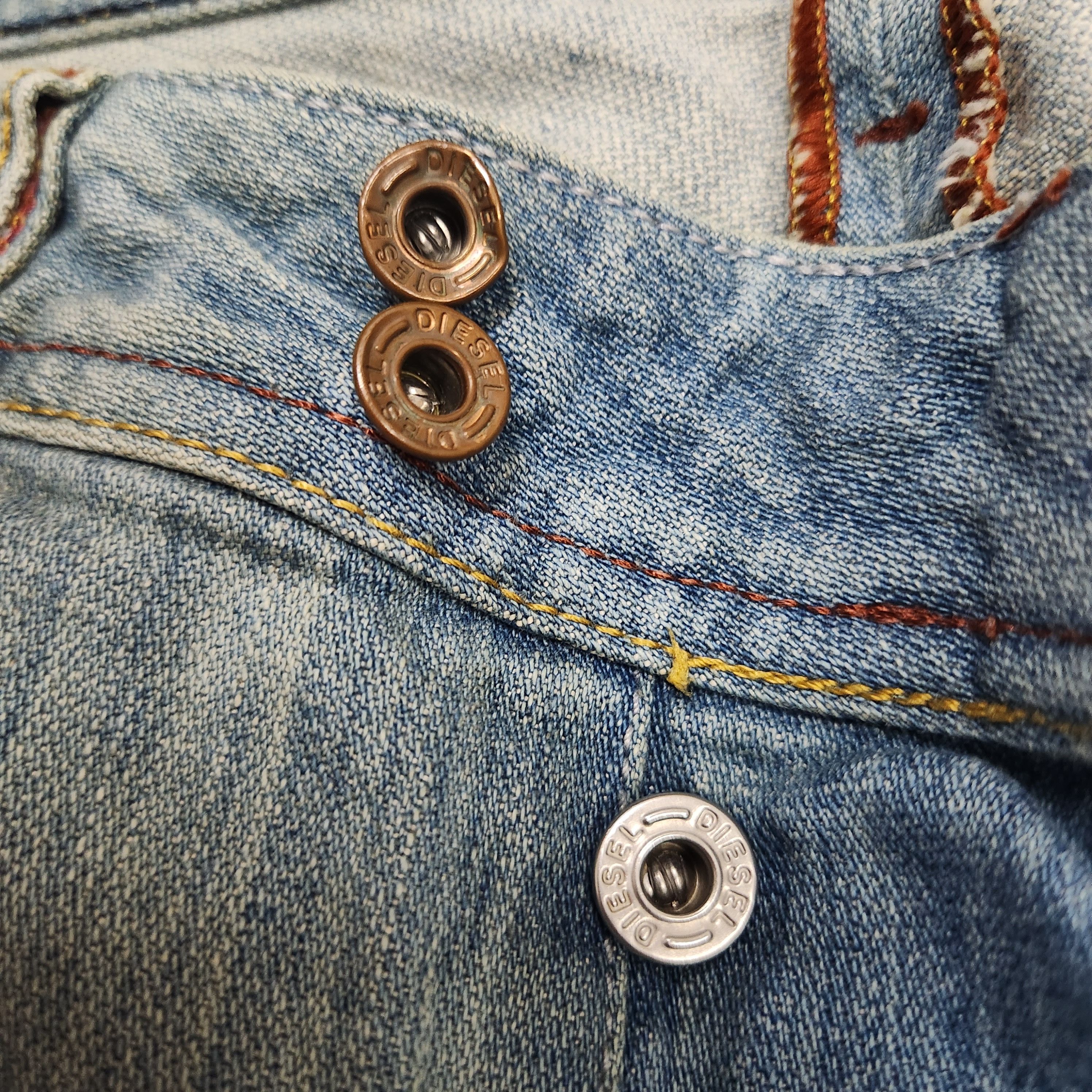 Diesel × Vintage Mudwash Diesel Vintage Two Buttons Jeans Italy Size US 31 - 6 Thumbnail