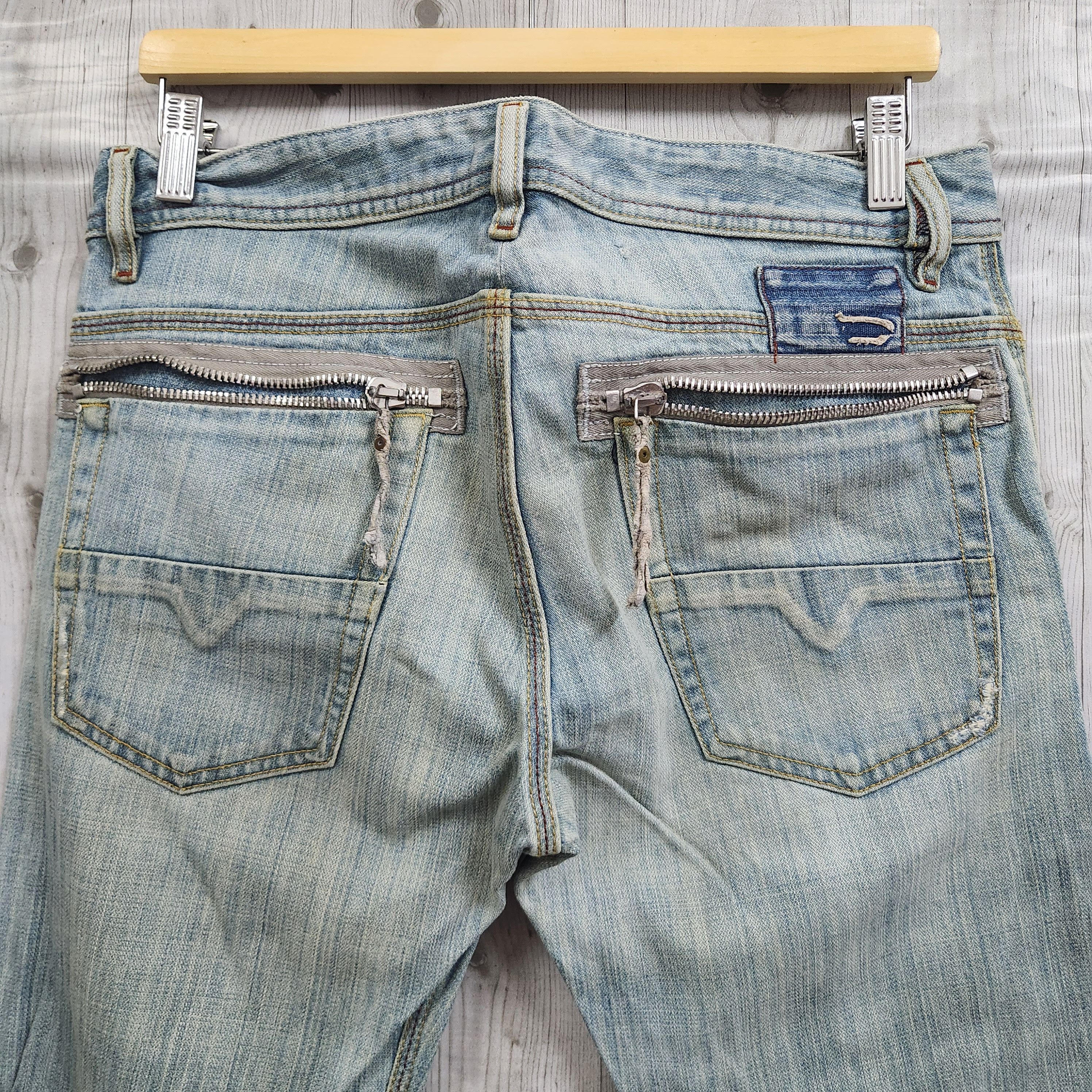 Diesel × Vintage Mudwash Diesel Vintage Two Buttons Jeans Italy Size US 31 - 12 Thumbnail