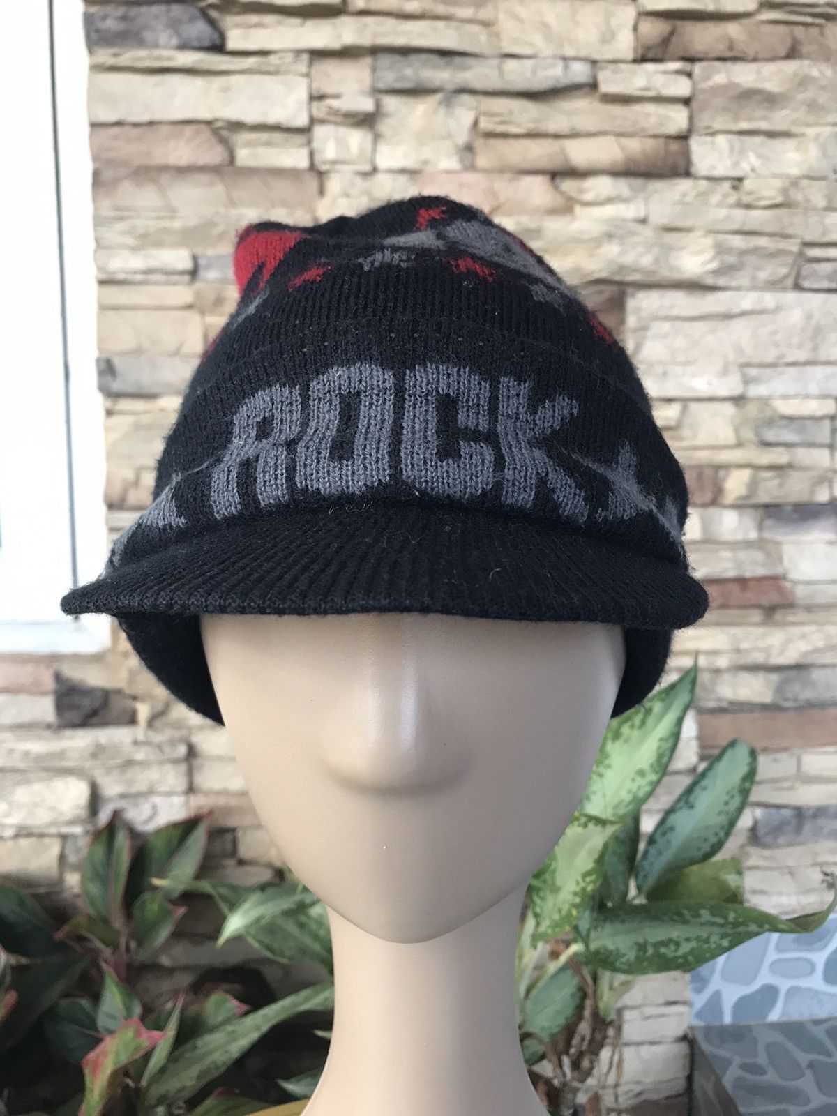 Vintage Vintage Rock 1947 Beanie Hat Size ONE SIZE - 1 Thumbnail