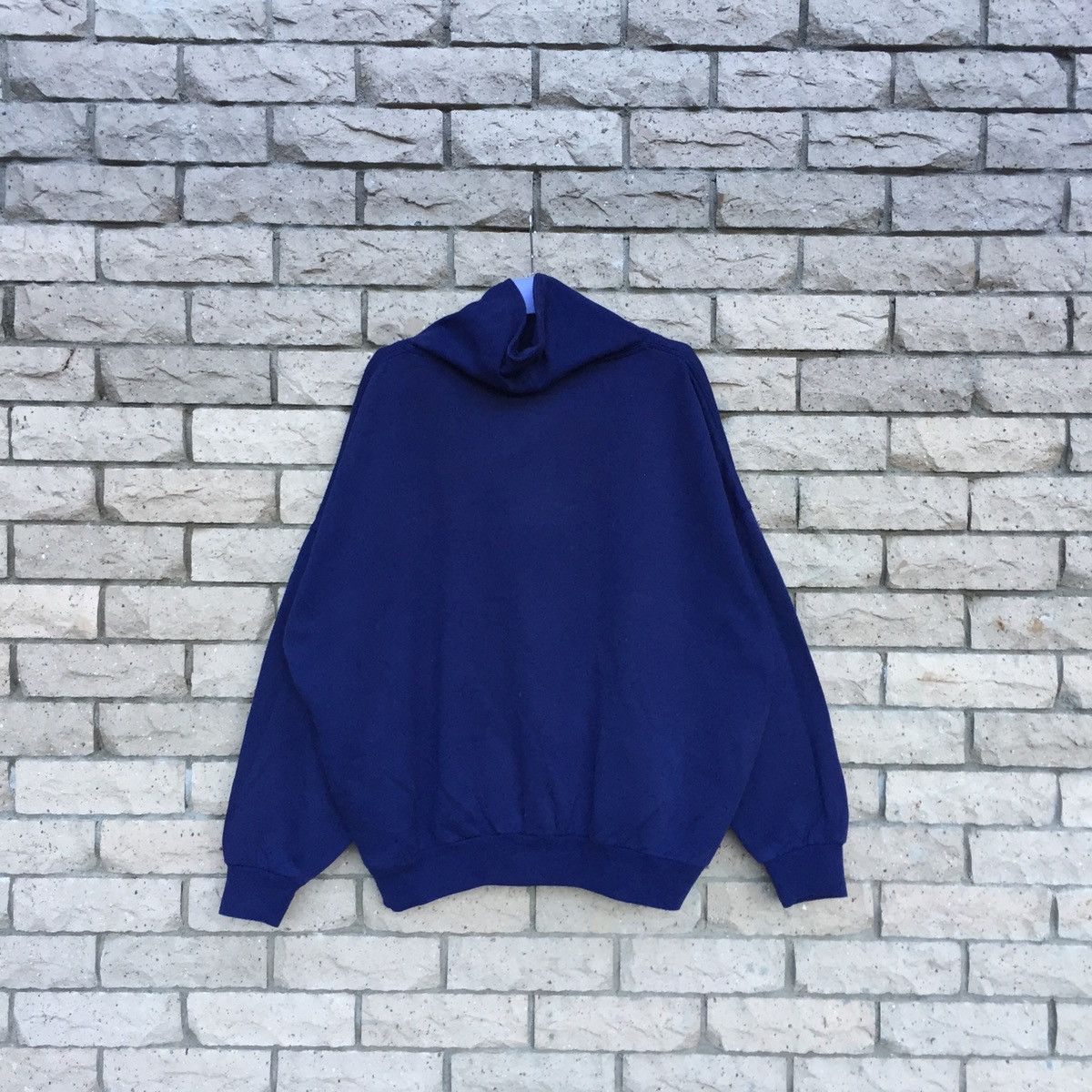 Vintage TORONTO CANADA sweatshirt spell out embroidered small logo.. Size US XL / EU 56 / 4 - 6 Thumbnail