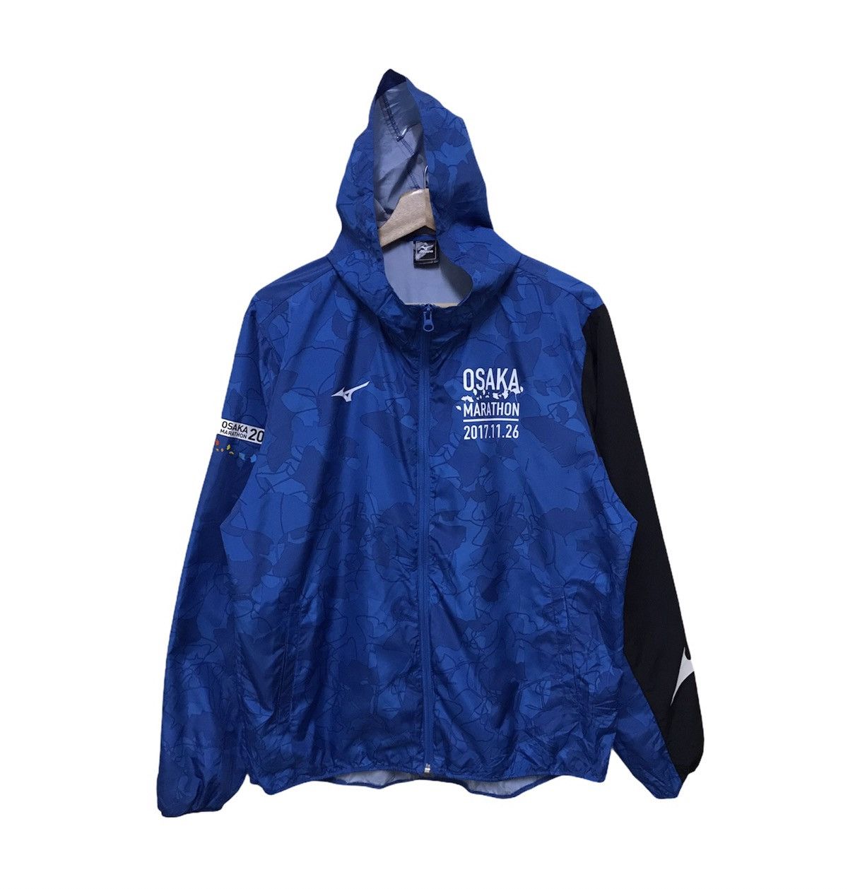 Coca Cola × Japanese Brand × Mizuno Mizuno X Coca Cola Big Logo Osaka Japan Marathon Size US M / EU 48-50 / 2 - 3 Thumbnail