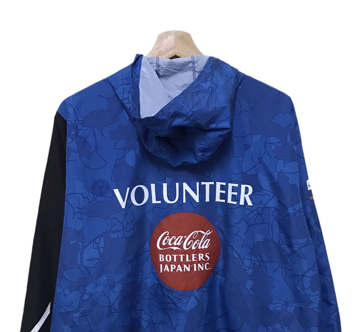 Coca Cola × Japanese Brand × Mizuno Mizuno X Coca Cola Big Logo Osaka Japan Marathon Size US M / EU 48-50 / 2 - 2 Thumbnail
