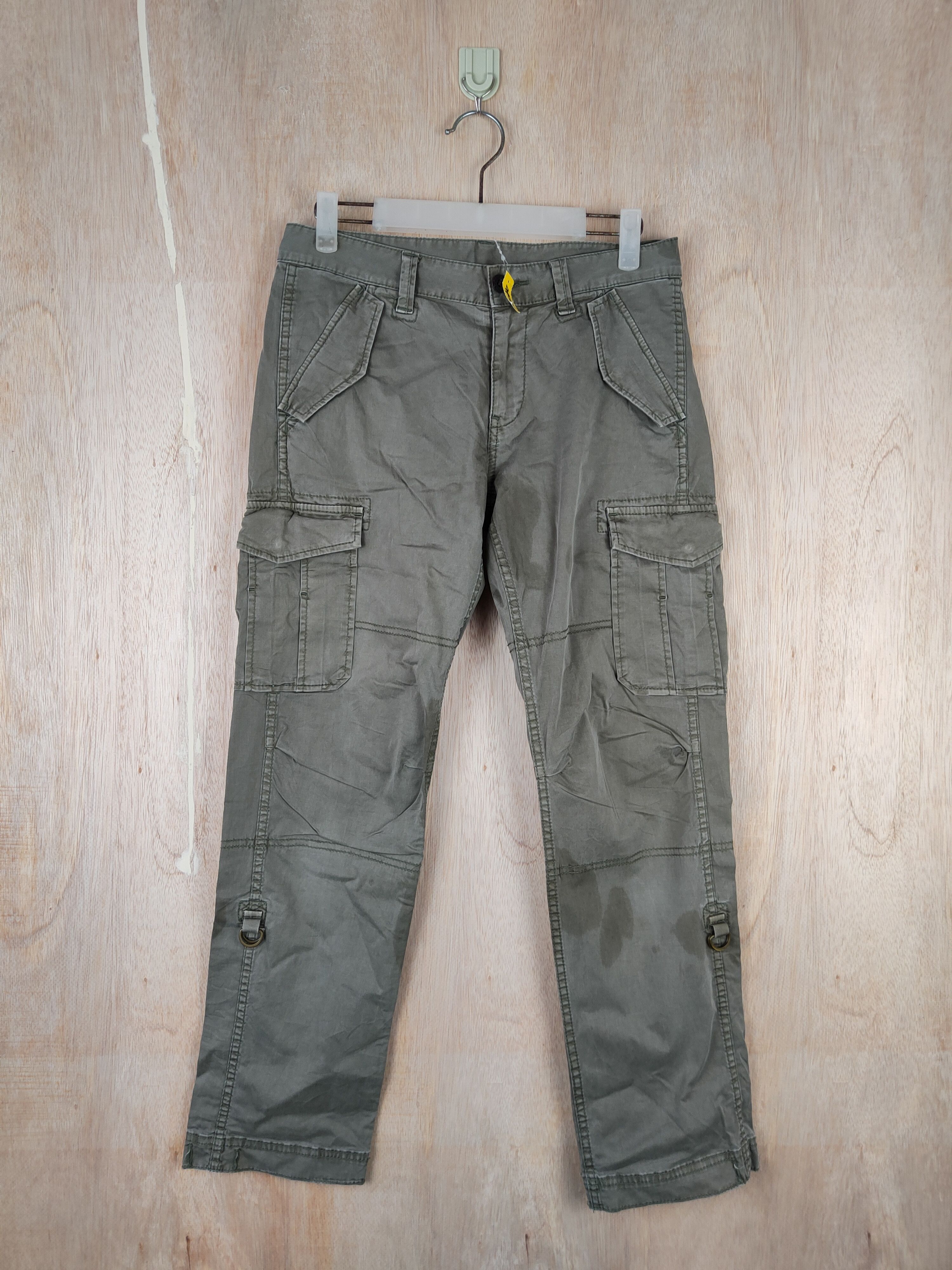 Japanese Brand × Uniqlo Uniqlo Army utility multipocket tactical Green Pant #4445 Size 25" / US 0 / IT 36 - 1 Thumbnail