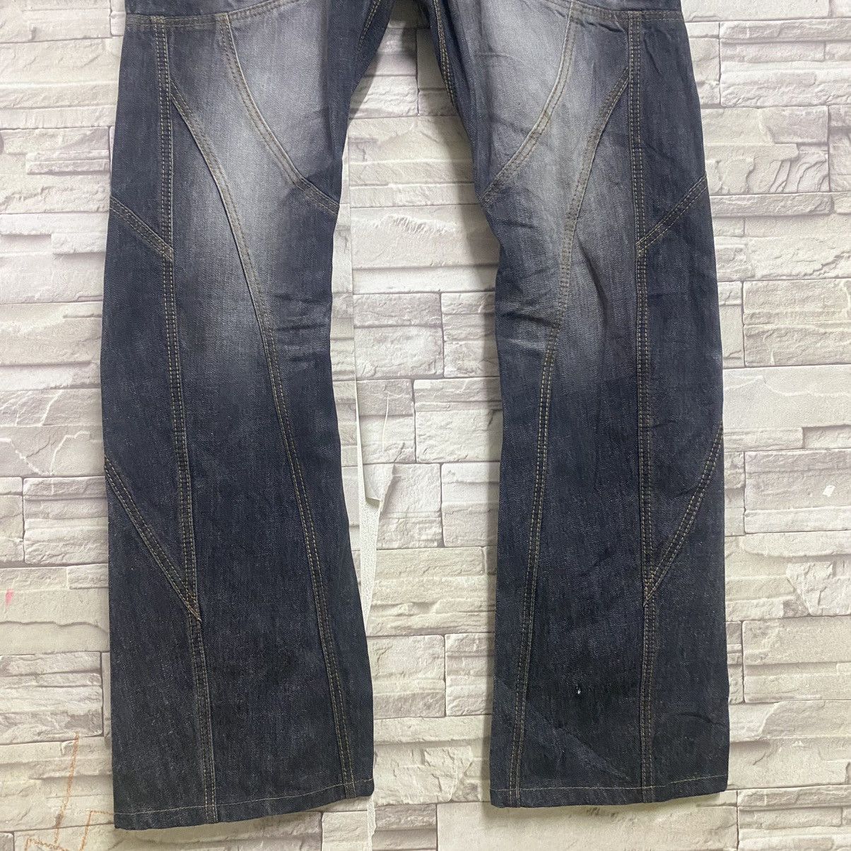 Japanese Brand HIDEAWAYS NICOLE Urban Denim Flare Hybrid Jeans Size US 34 / EU 50 - 8 Thumbnail