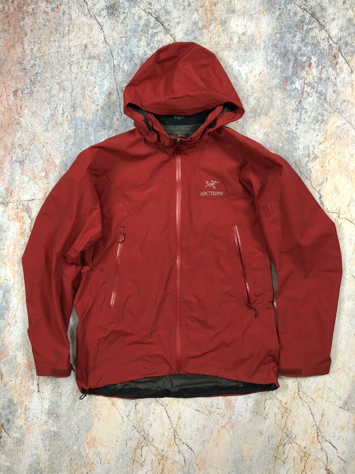 image of Arcteryx Men Red Gore Tex Jacket (Size XL)