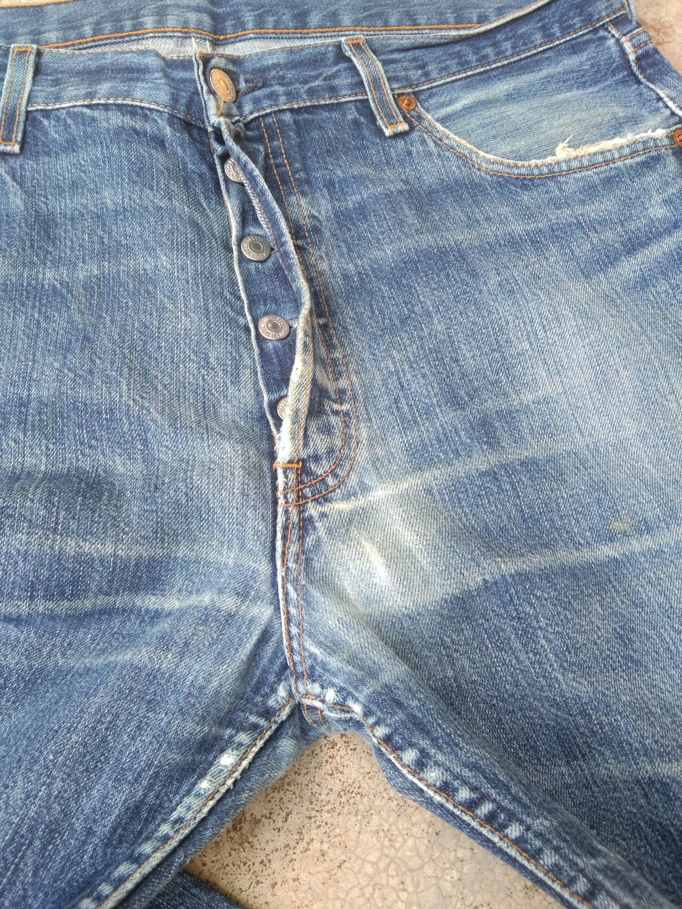 Levi's Vintage Levi's 501 Faded Blue Distressed Jeans 36x30 Size US 36 / EU 52 - 8 Thumbnail