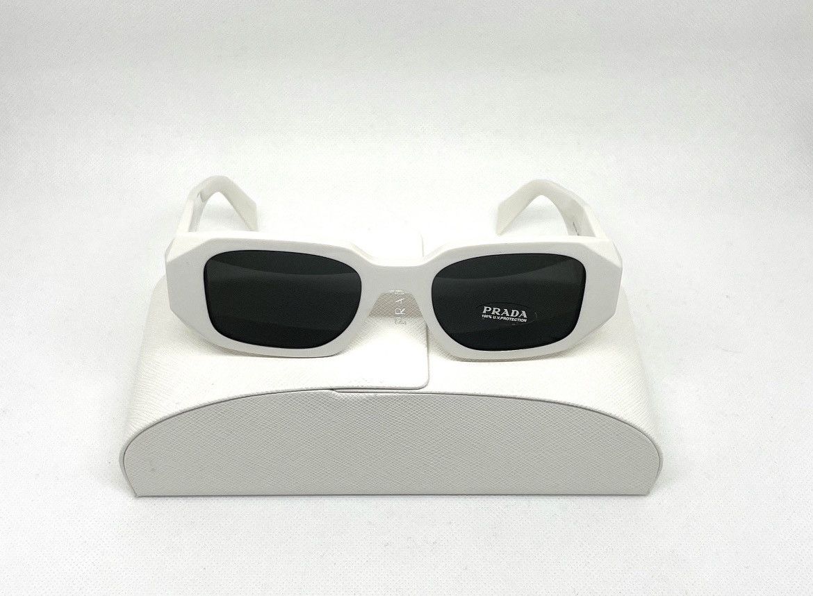 Prada Symbole sunglasses SPR 17W 1425S0 49. New Collection