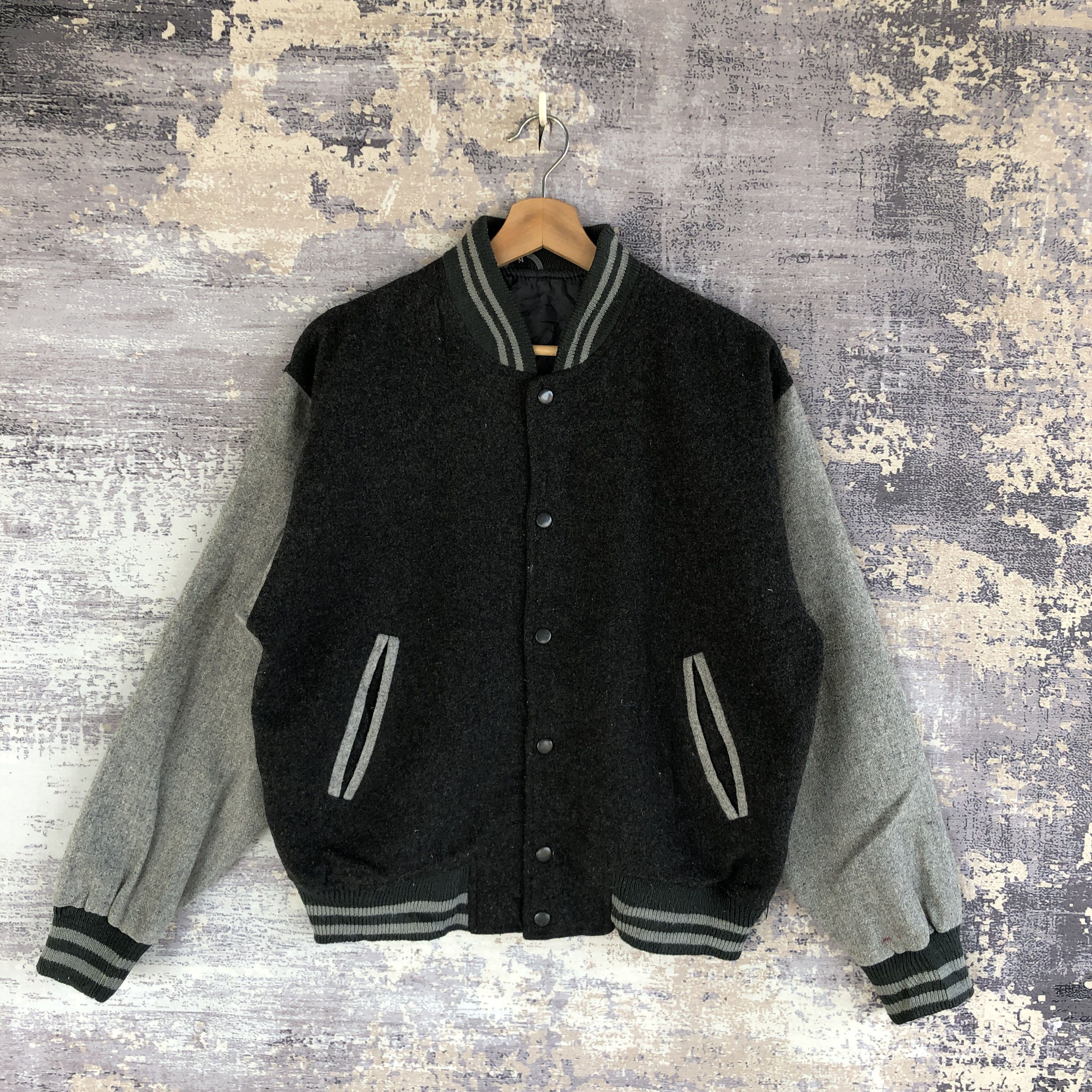 Japanese Brand × Vintage Vintage Japanese Varsity Jacket Japanese Bomber Wool Jackets Size US M / EU 48-50 / 2 - 1 Thumbnail