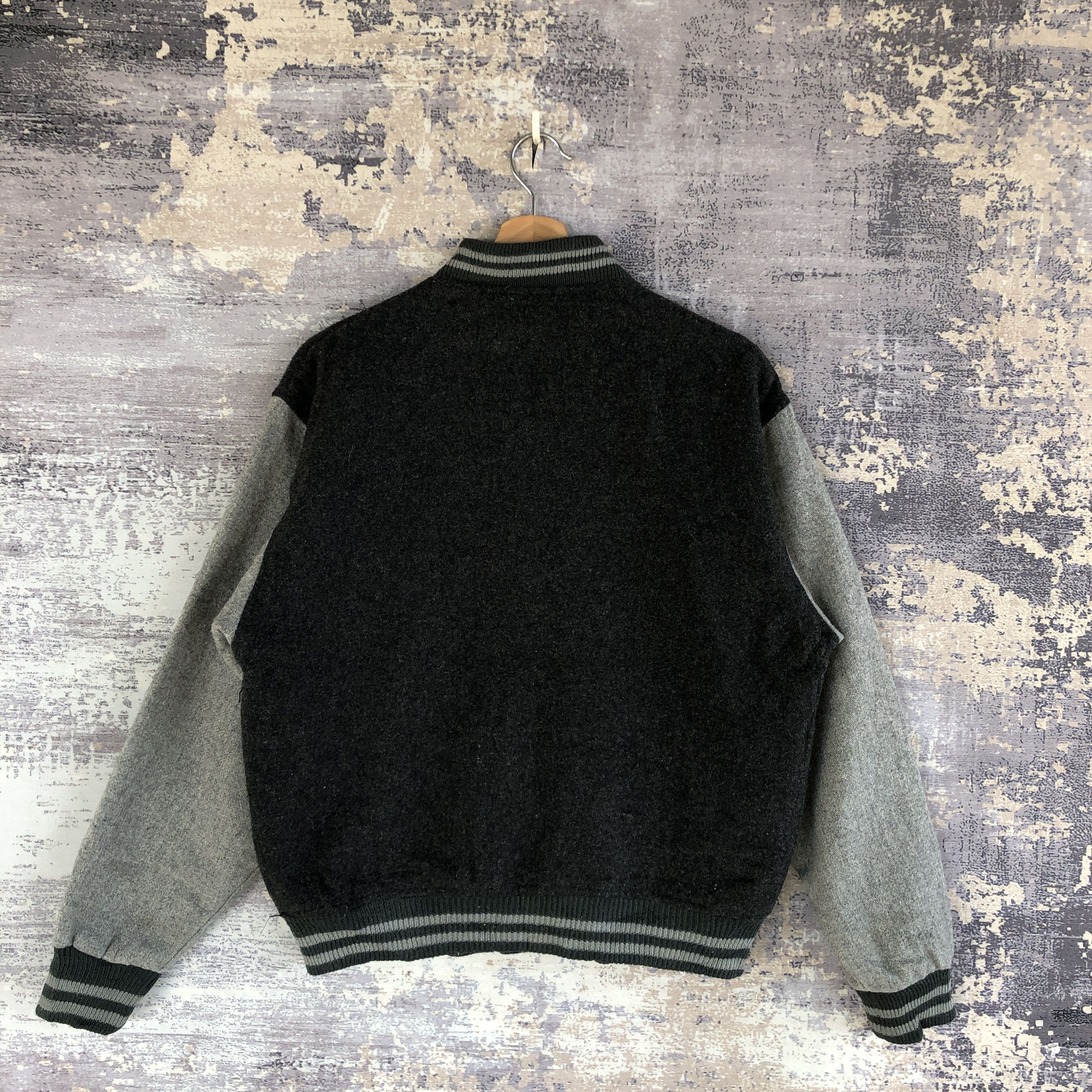 Japanese Brand × Vintage Vintage Japanese Varsity Jacket Japanese Bomber Wool Jackets Size US M / EU 48-50 / 2 - 2 Thumbnail