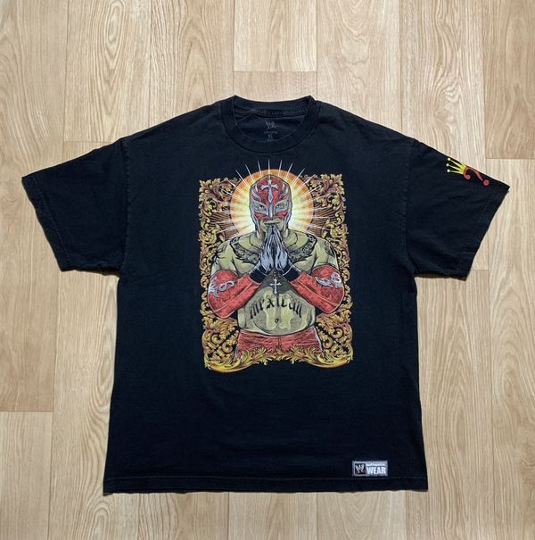 Vintage Vintage WWE Rey Mysterio T-Shirt | Grailed