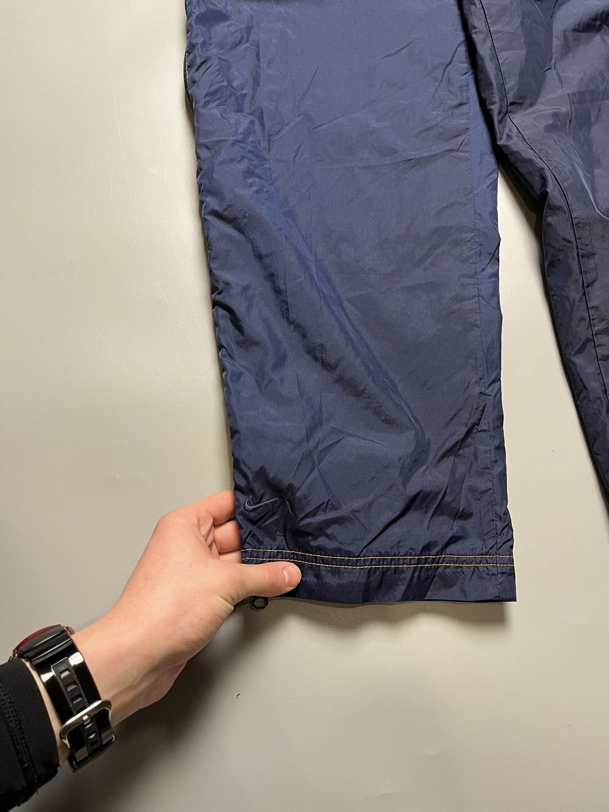 Nike Vintage Nike Nylon Track Pants Small Swoosh Logo Sz L Size US 36 / EU 52 - 6 Thumbnail