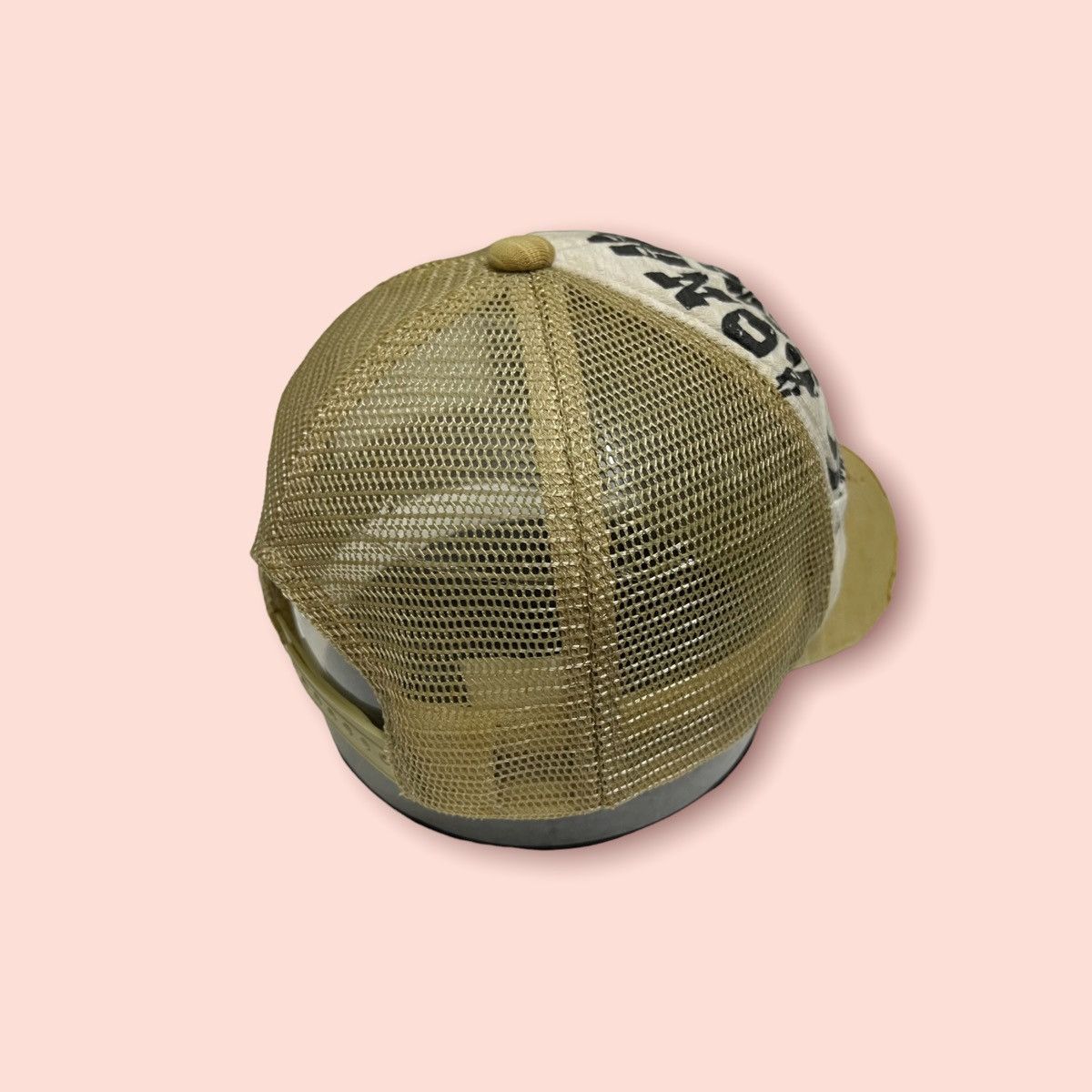 Vintage DISTRESSED SURF BUS MEET VINTAGE PEAKABOO TRUCKER SNAPBACK Size ONE SIZE - 8 Thumbnail