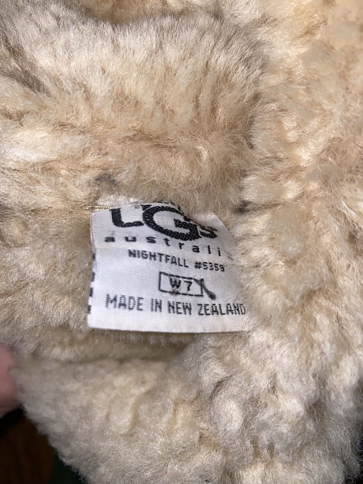 Designer × Ugg × Vintage UGG Nightfall Shearling Boots Size US 6 / IT 36 - 7 Thumbnail