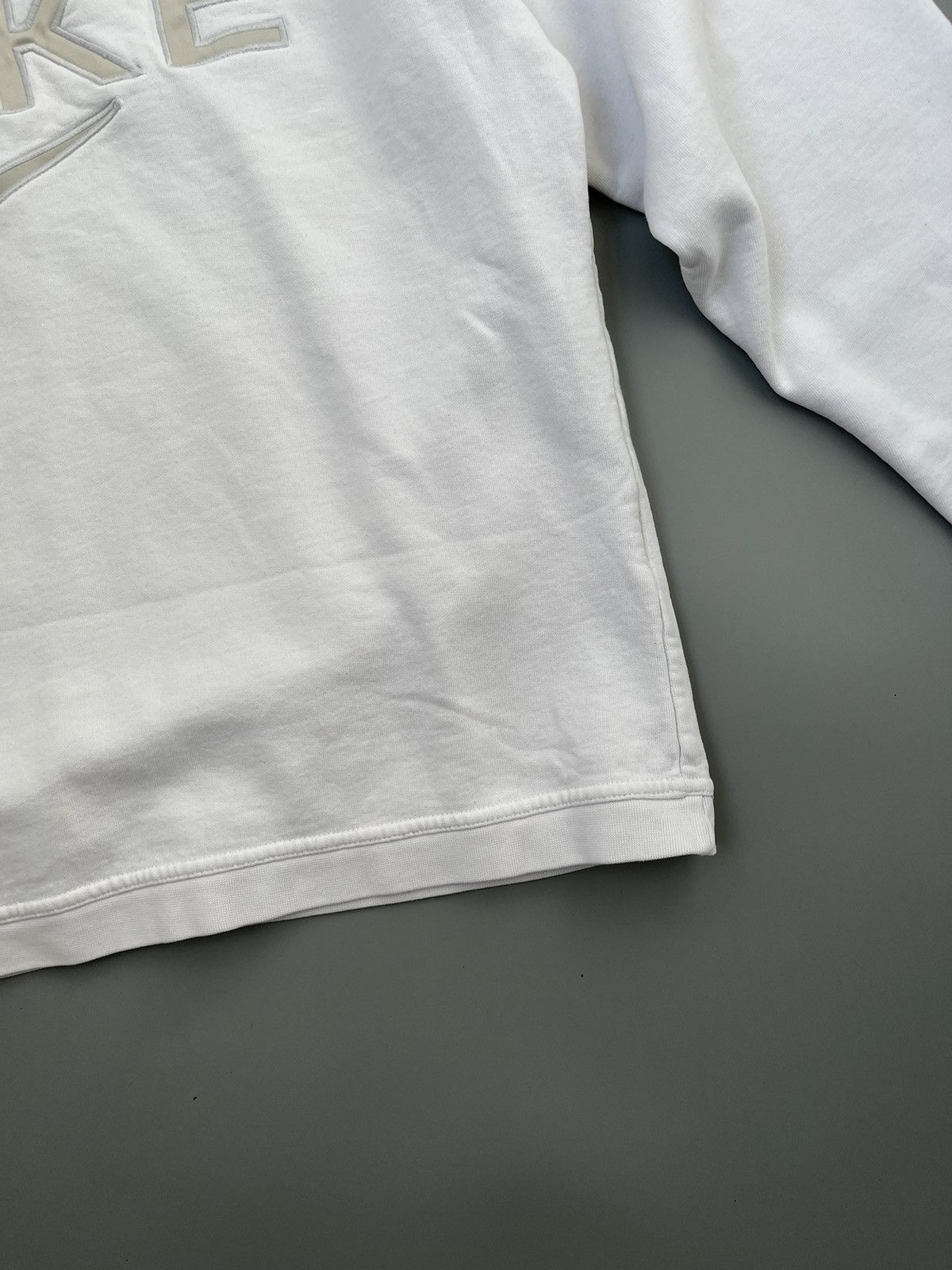 Nike Nike Streetwear Vintage Sweatshirt Size US S / EU 44-46 / 1 - 7 Thumbnail