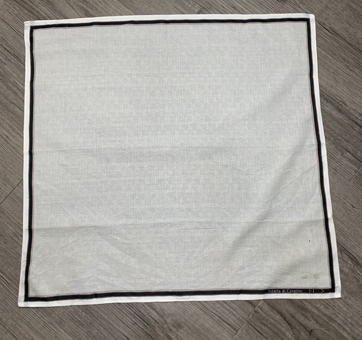 Roberta di Camerino Roberta di Camerino Handkerchief Neckerchief Pocketsquares Size ONE SIZE - 2 Thumbnail
