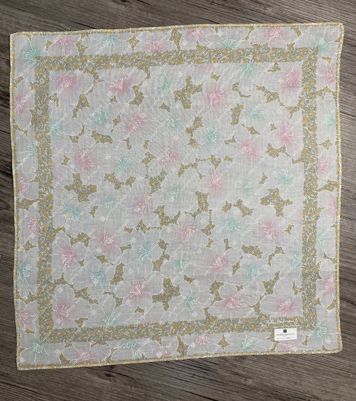 Pierre Balmain Pierre Balmain Handkerchief Neckerchief Pocketsquares Size ONE SIZE - 2 Thumbnail