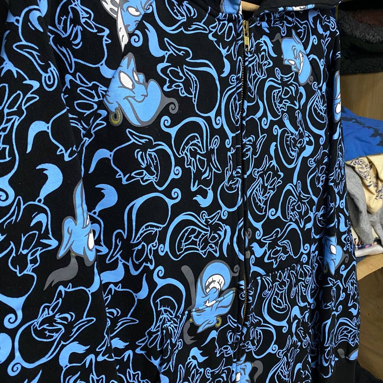 Cartoon Network × Disney × Vintage Vintage Aladdin Disney Fullprint Zipper Hoodie Size US S / EU 44-46 / 1 - 3 Thumbnail