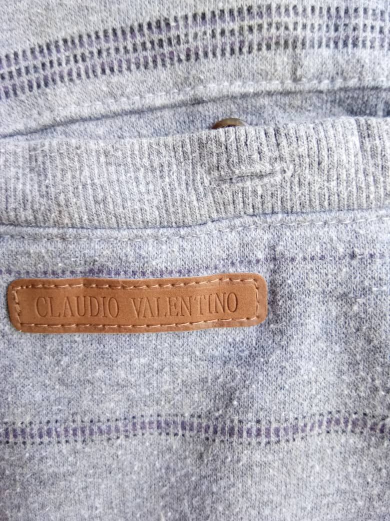 Valentino × Vintage Vintage Claudia Valentino Paris Sweatshirt Size US L / EU 52-54 / 3 - 2 Thumbnail